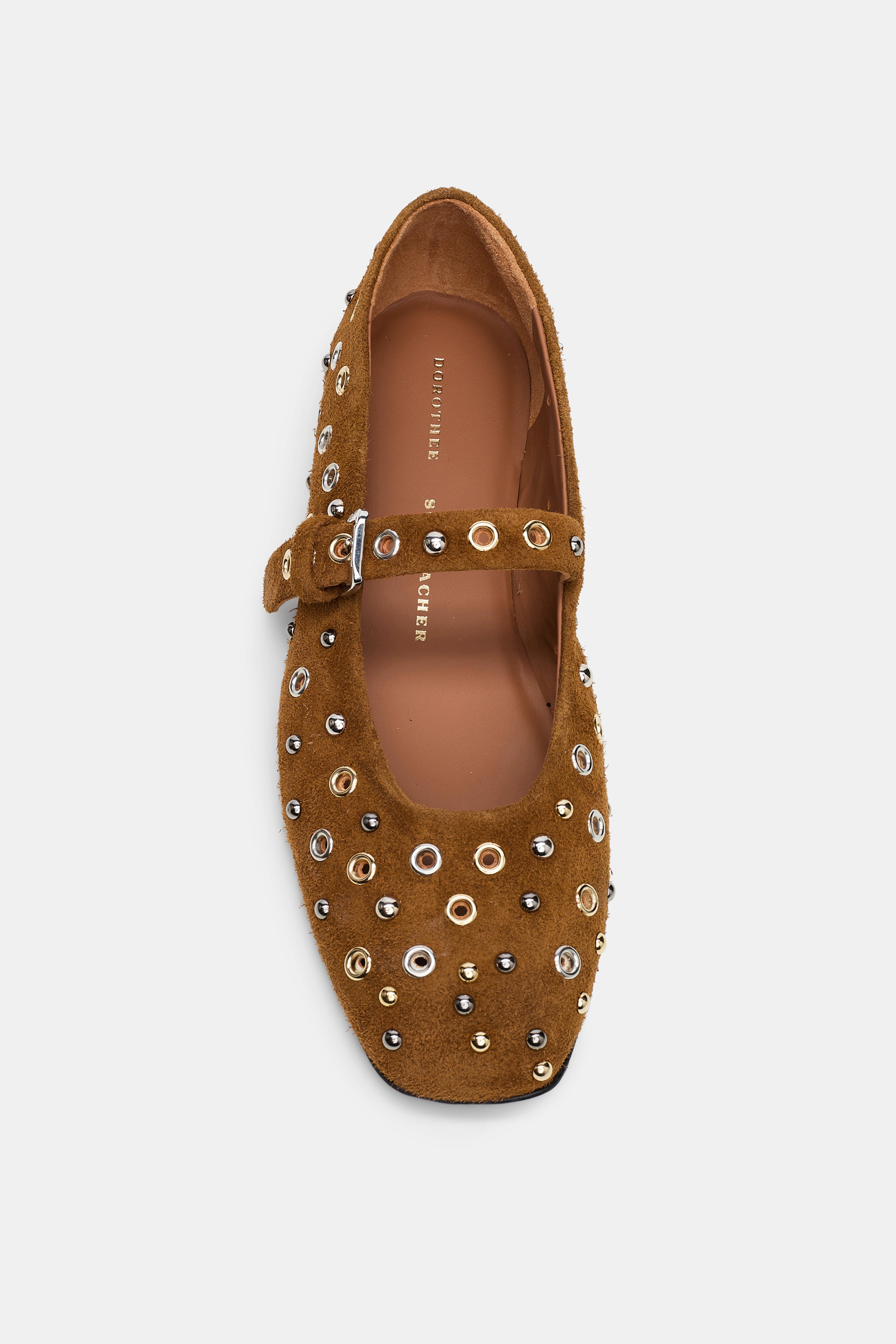 WILD SOFTNESS studded ballerina