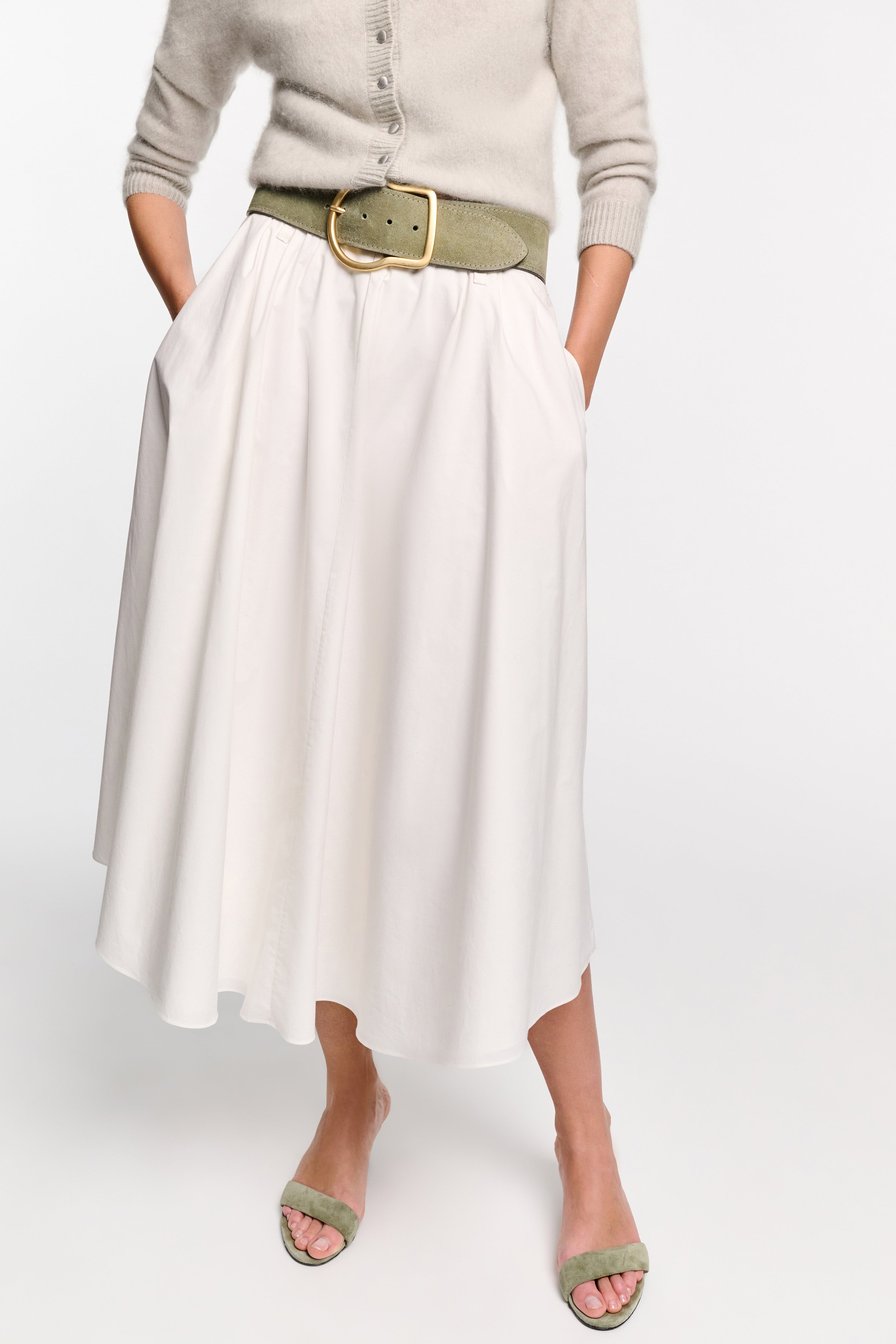 SUEDE SENSATION kitten heel sandal