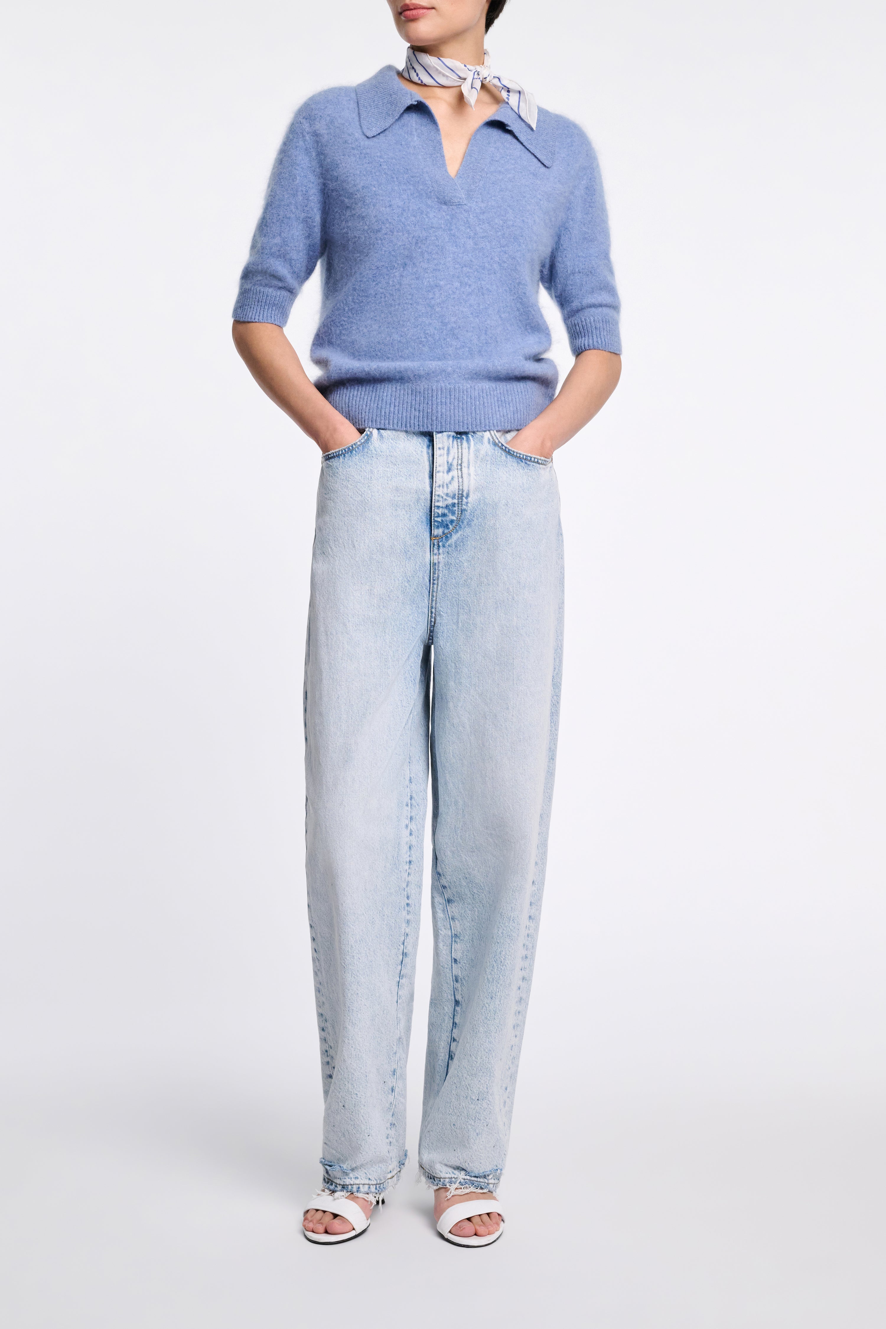 FRIENDS OF DOROTHEE scarf