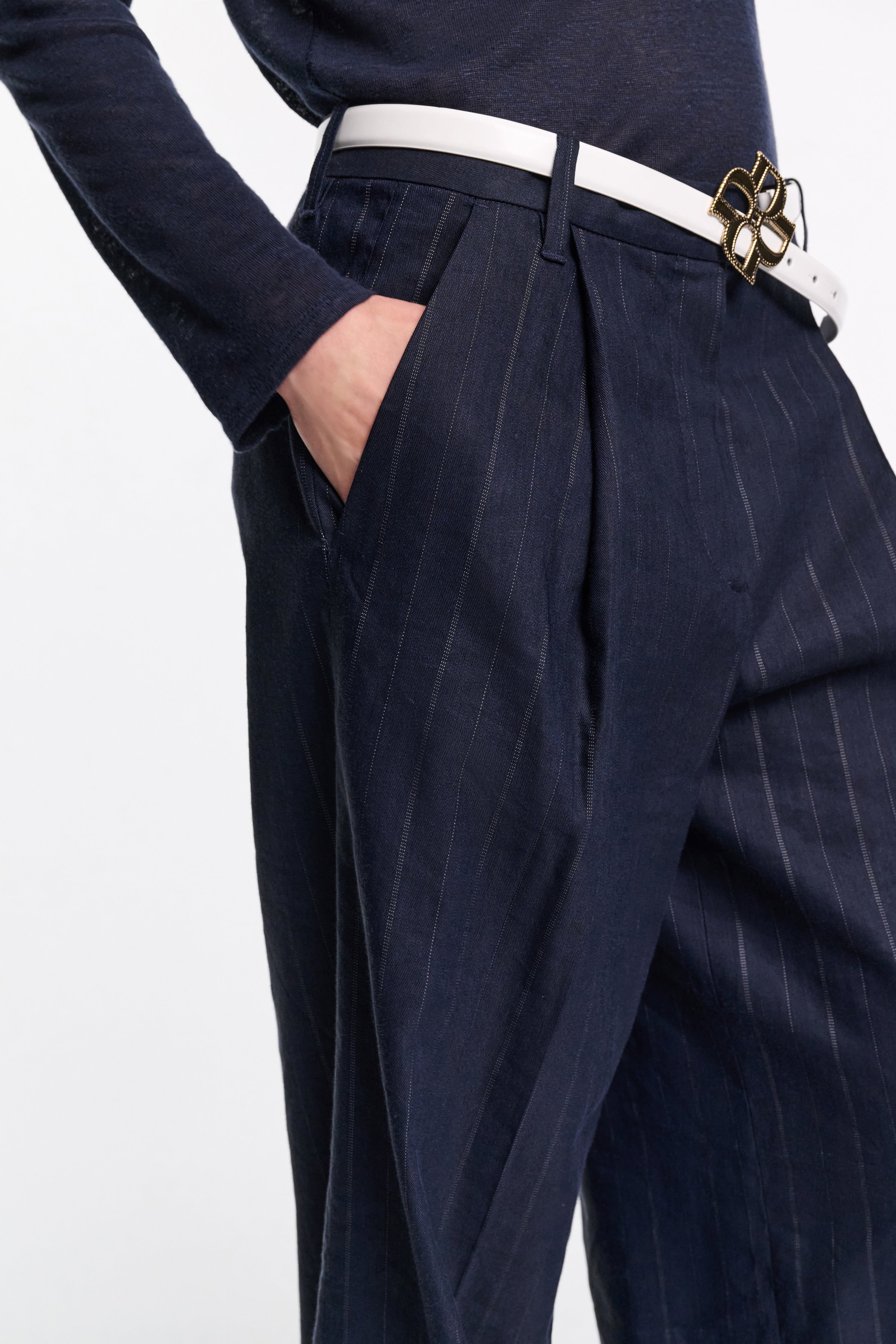 MODERN SOPHISTICATION pants