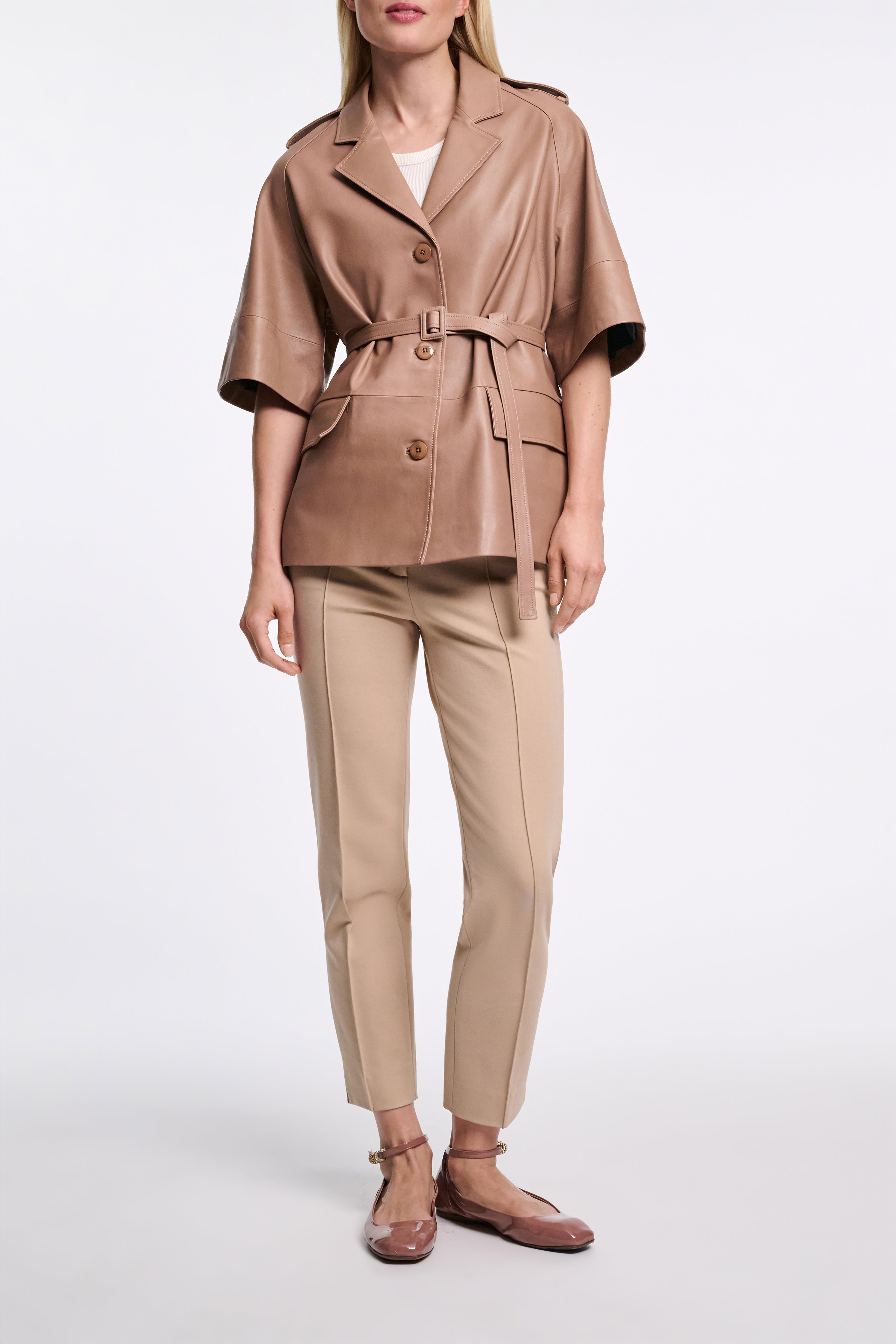 SLEEK STATEMENT I coat