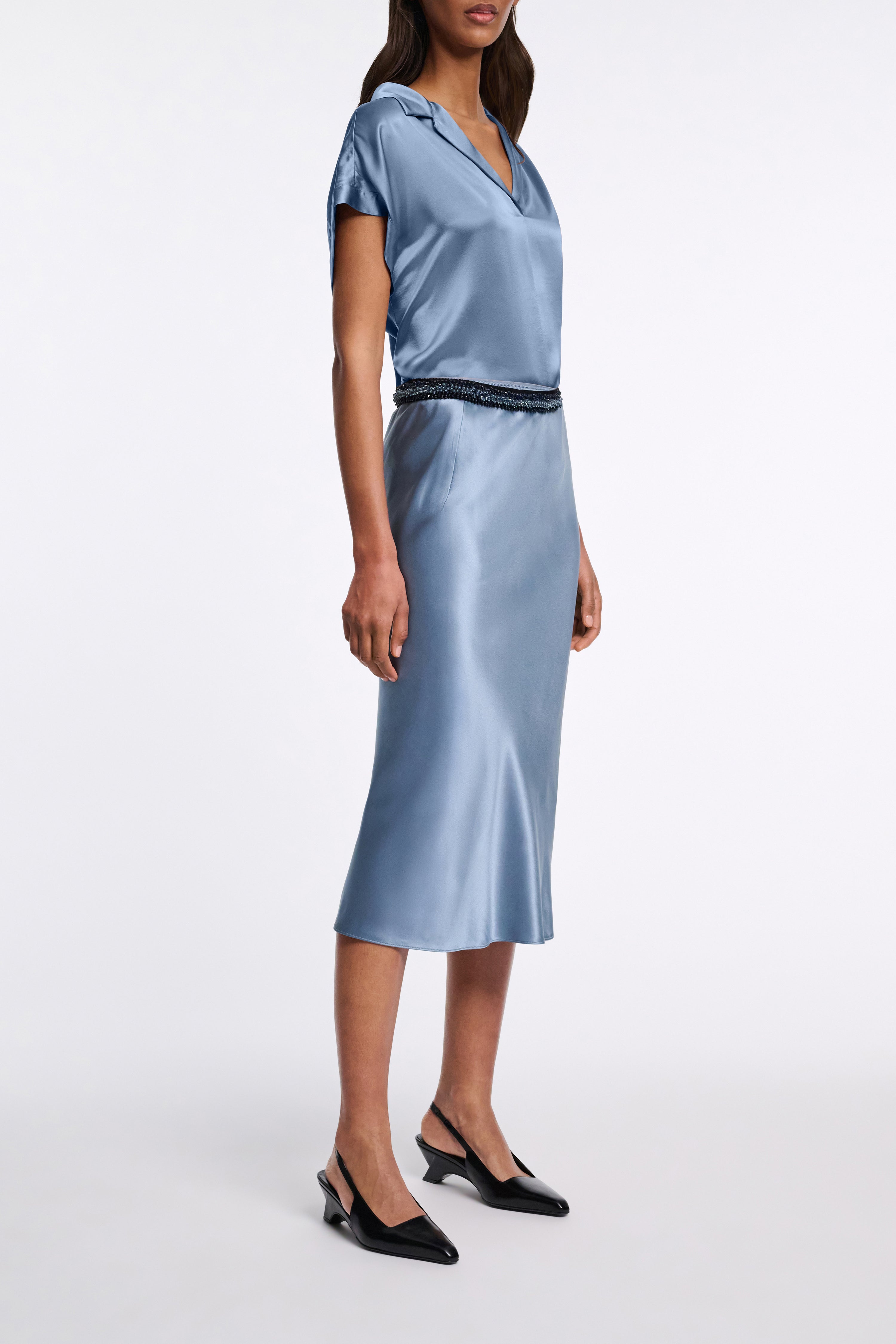 SENSE OF SHINE top