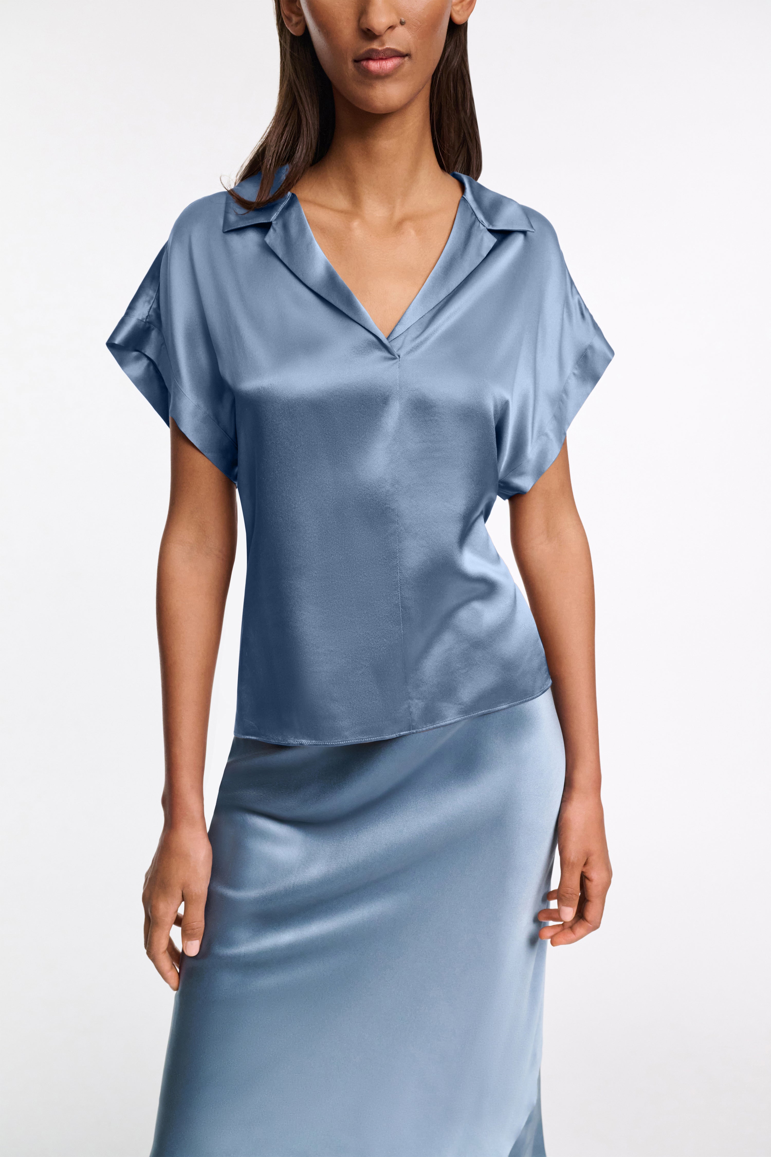 SENSE OF SHINE top