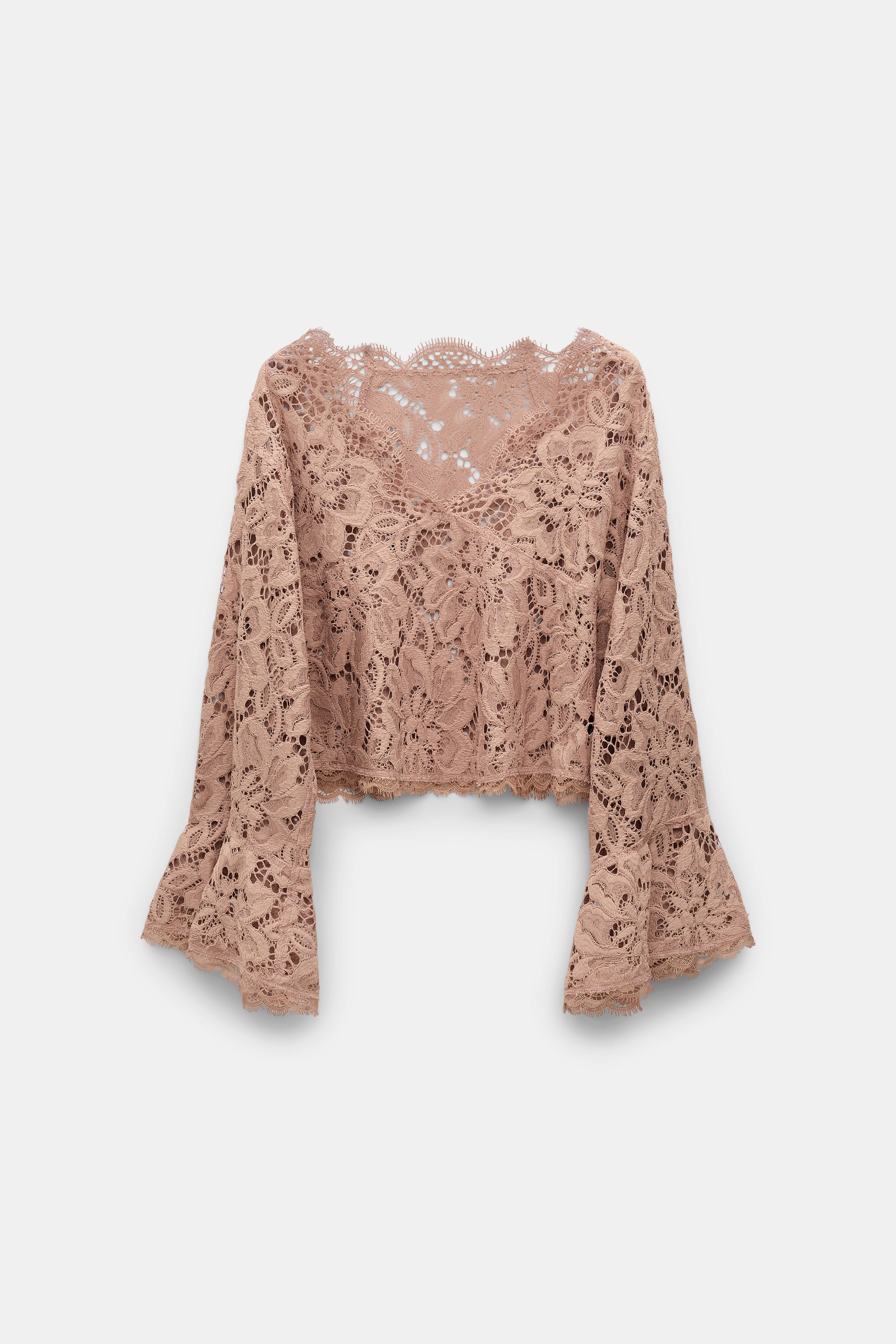 LACY DREAM blouse