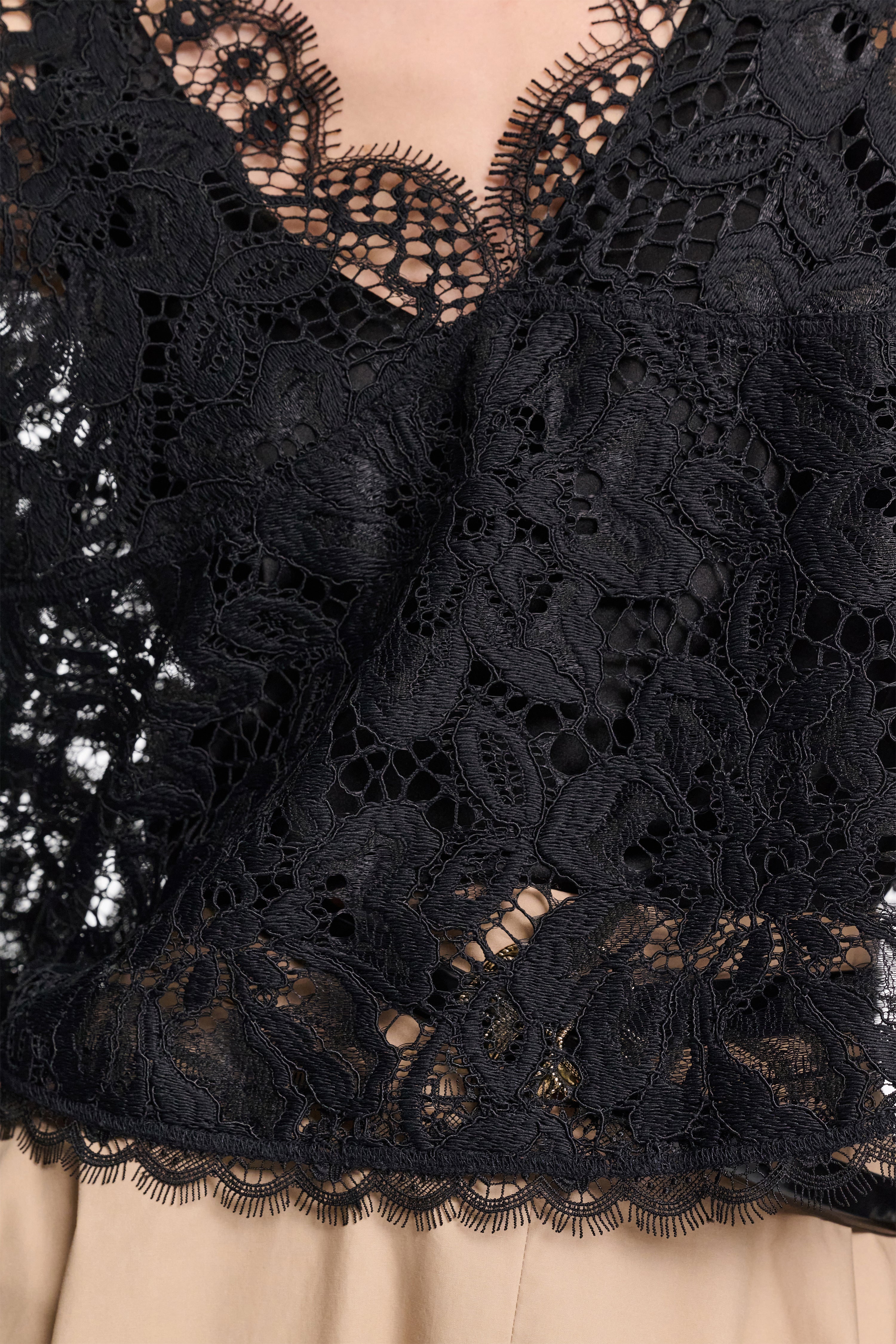 LACY DREAM blouse