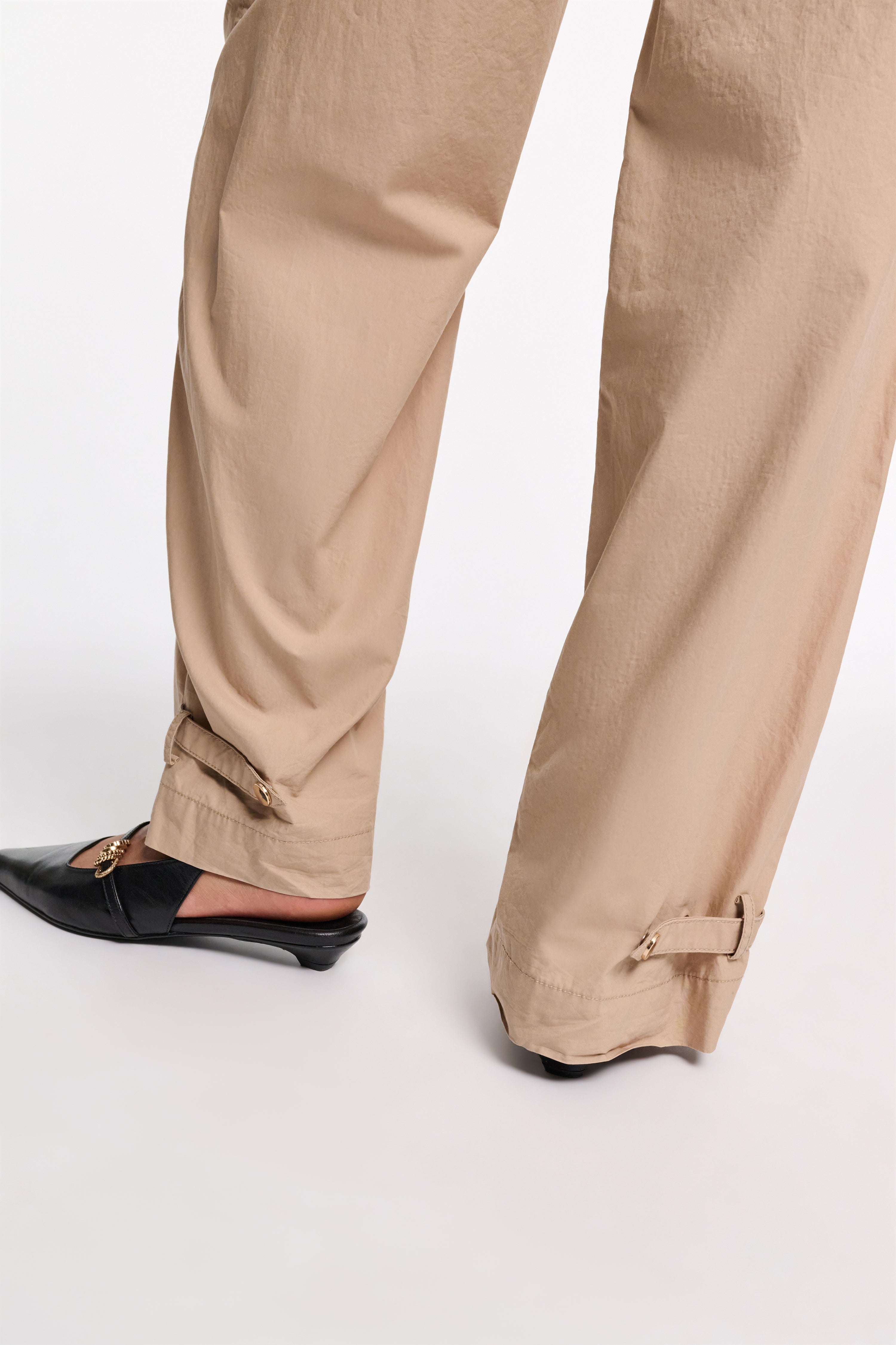 LIGHT TOUCH pants