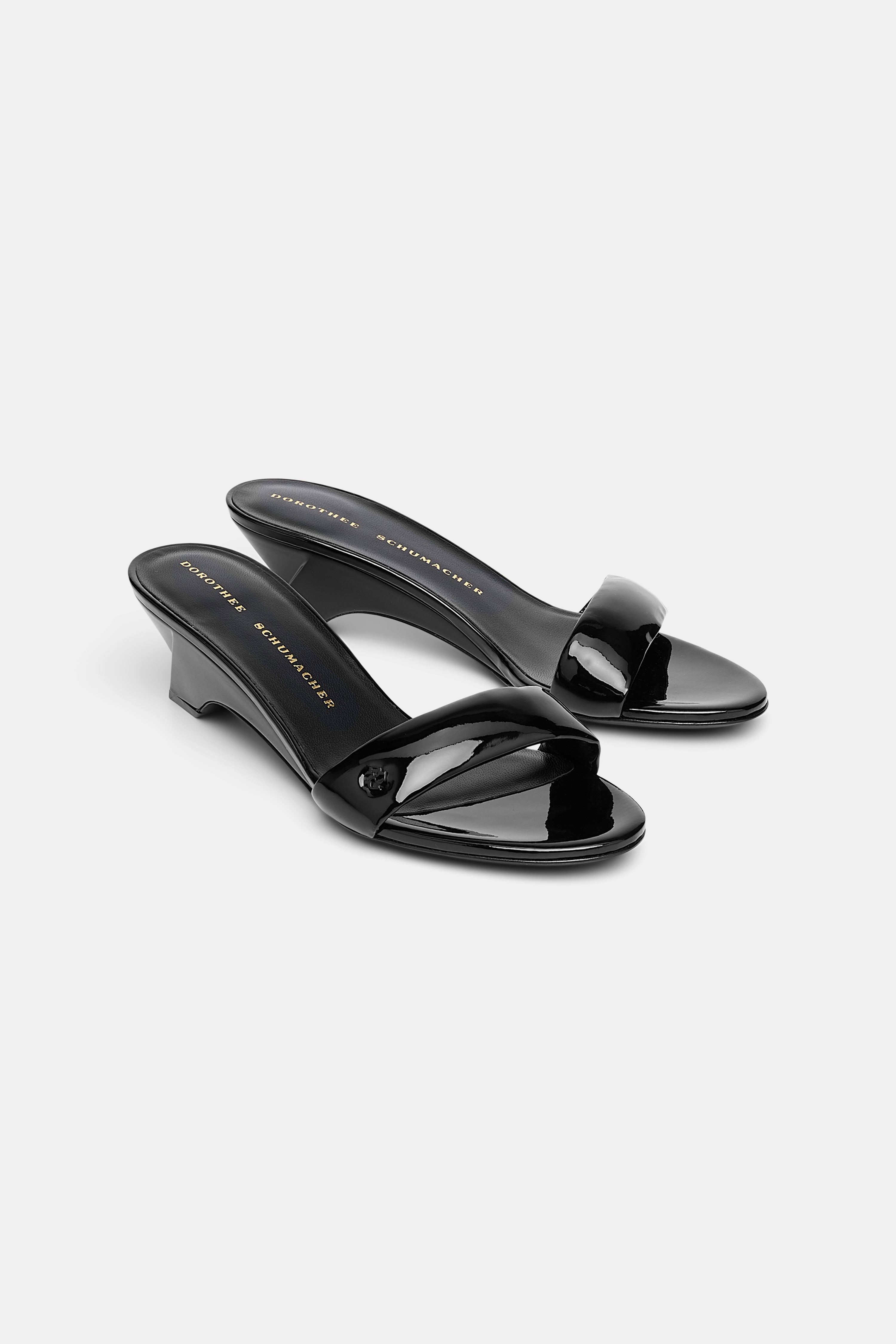 GLOSSY SHINE wedge mule