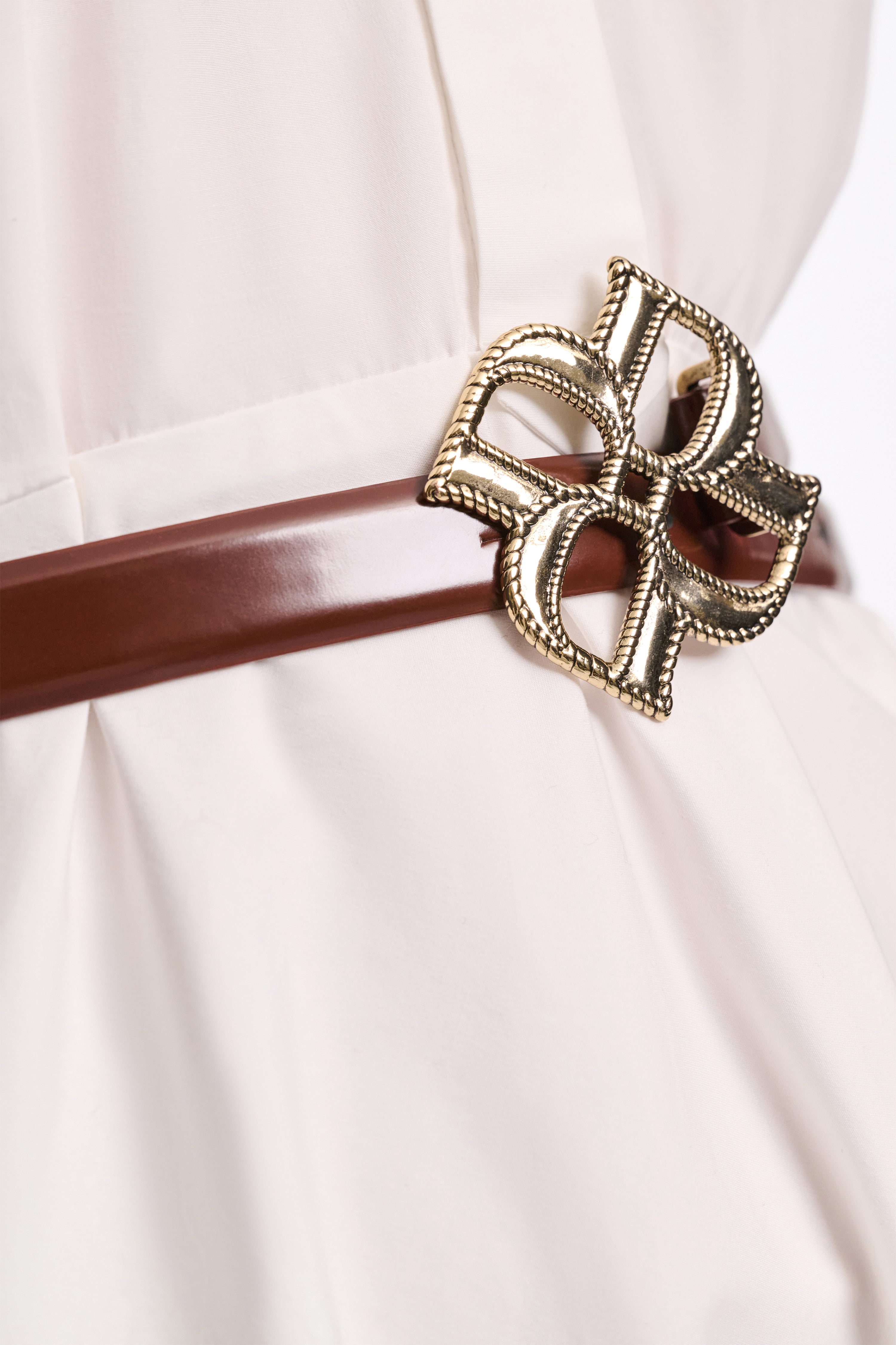 SUBTLE SHINE d rose buckle belt