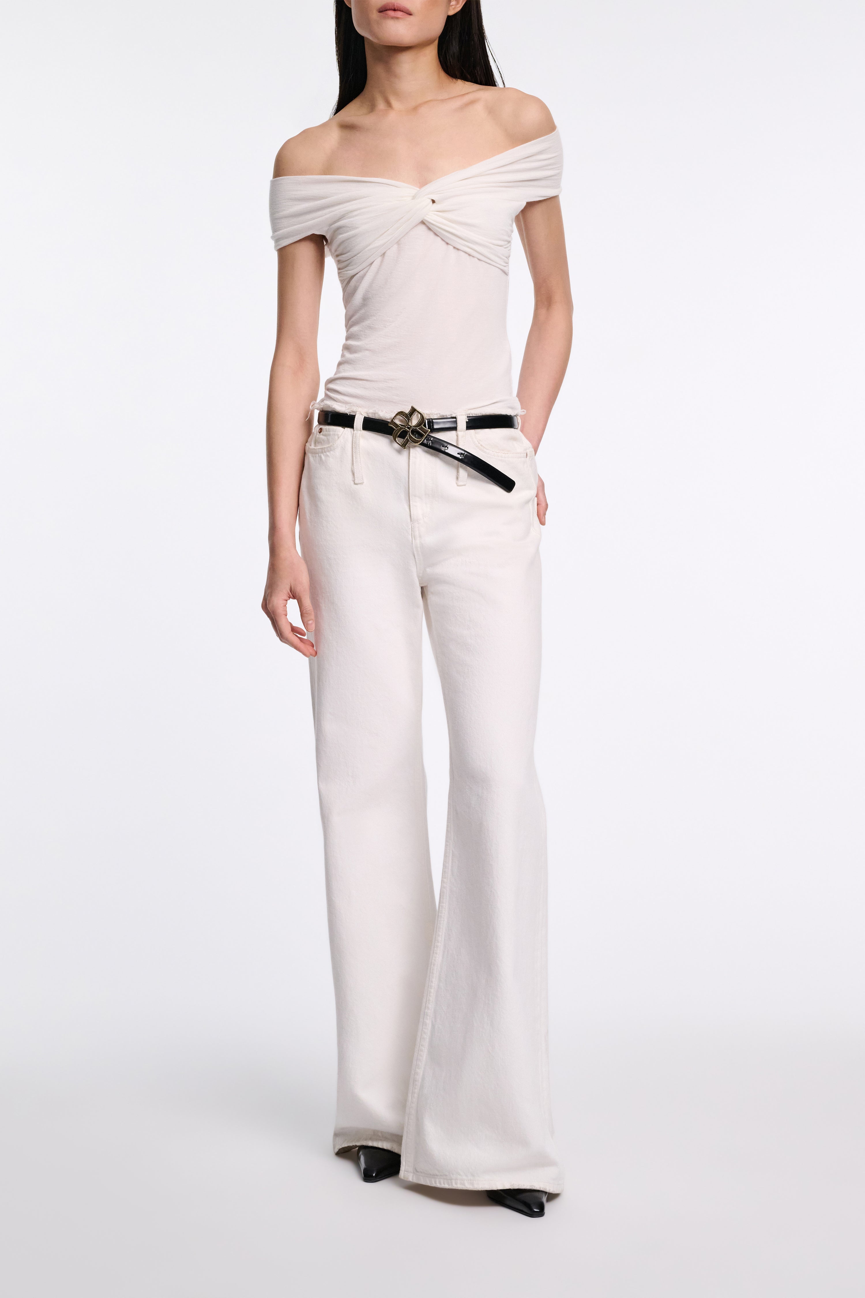 SUBTLE SHINE d rose buckle belt