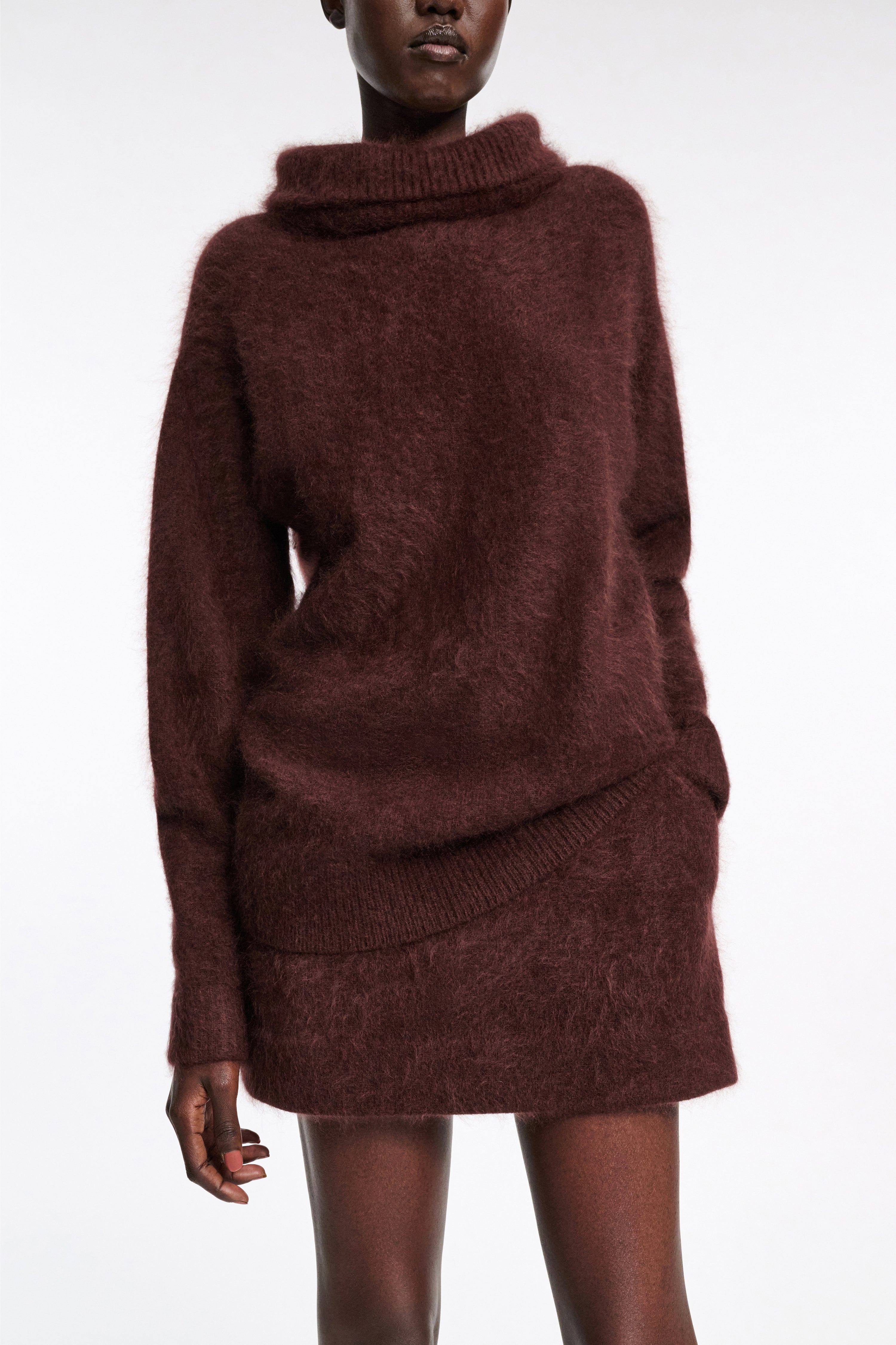 FLUFFY STATEMENT pullover