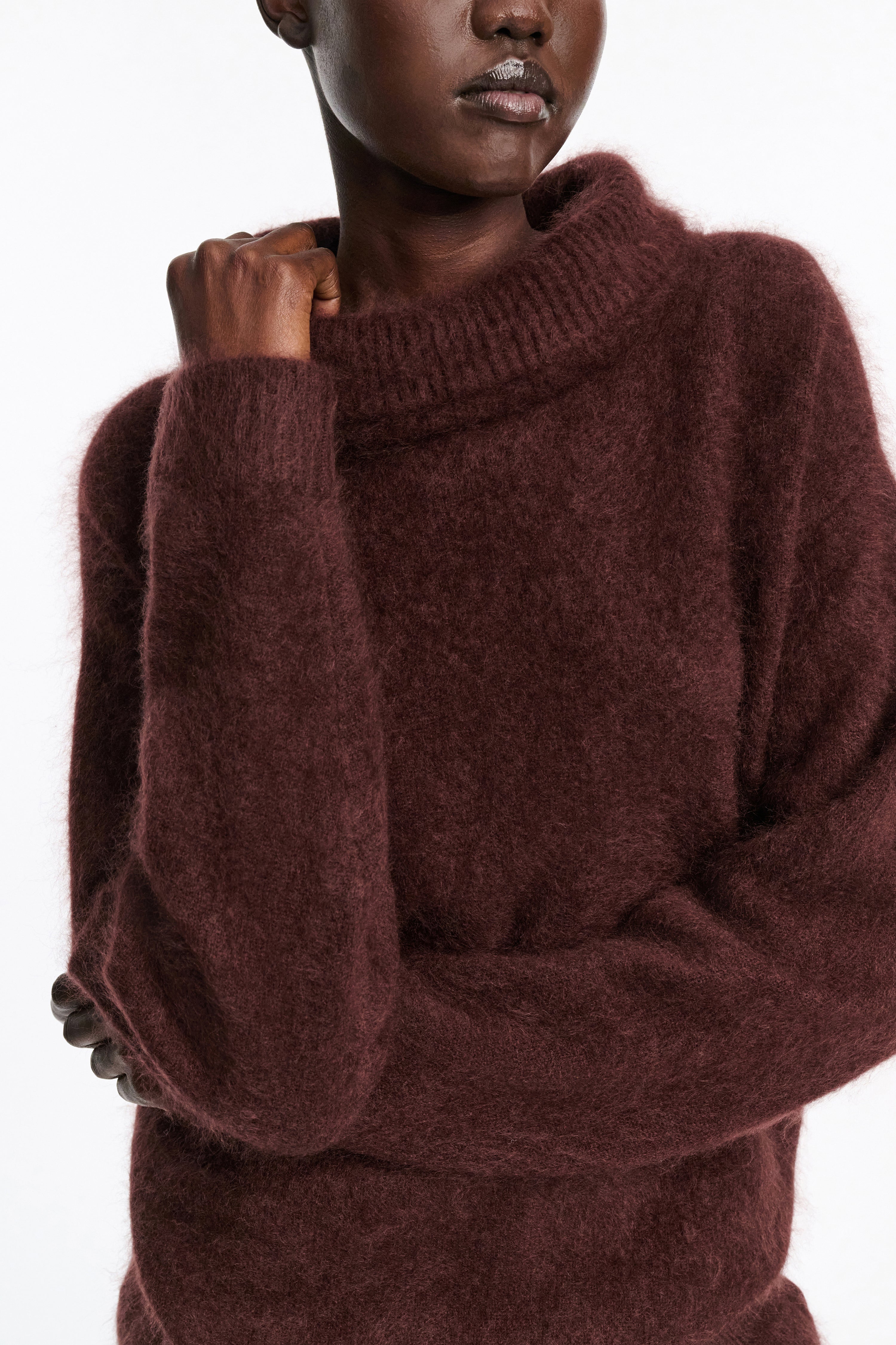 FLUFFY STATEMENT pullover