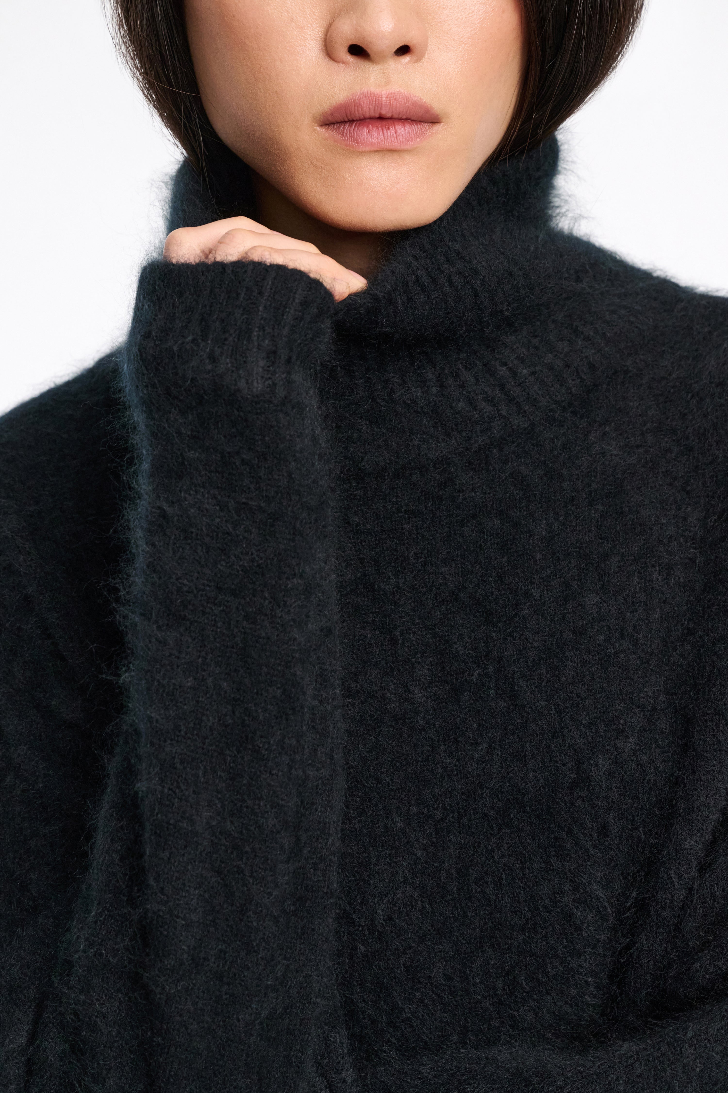 FLUFFY STATEMENT pullover