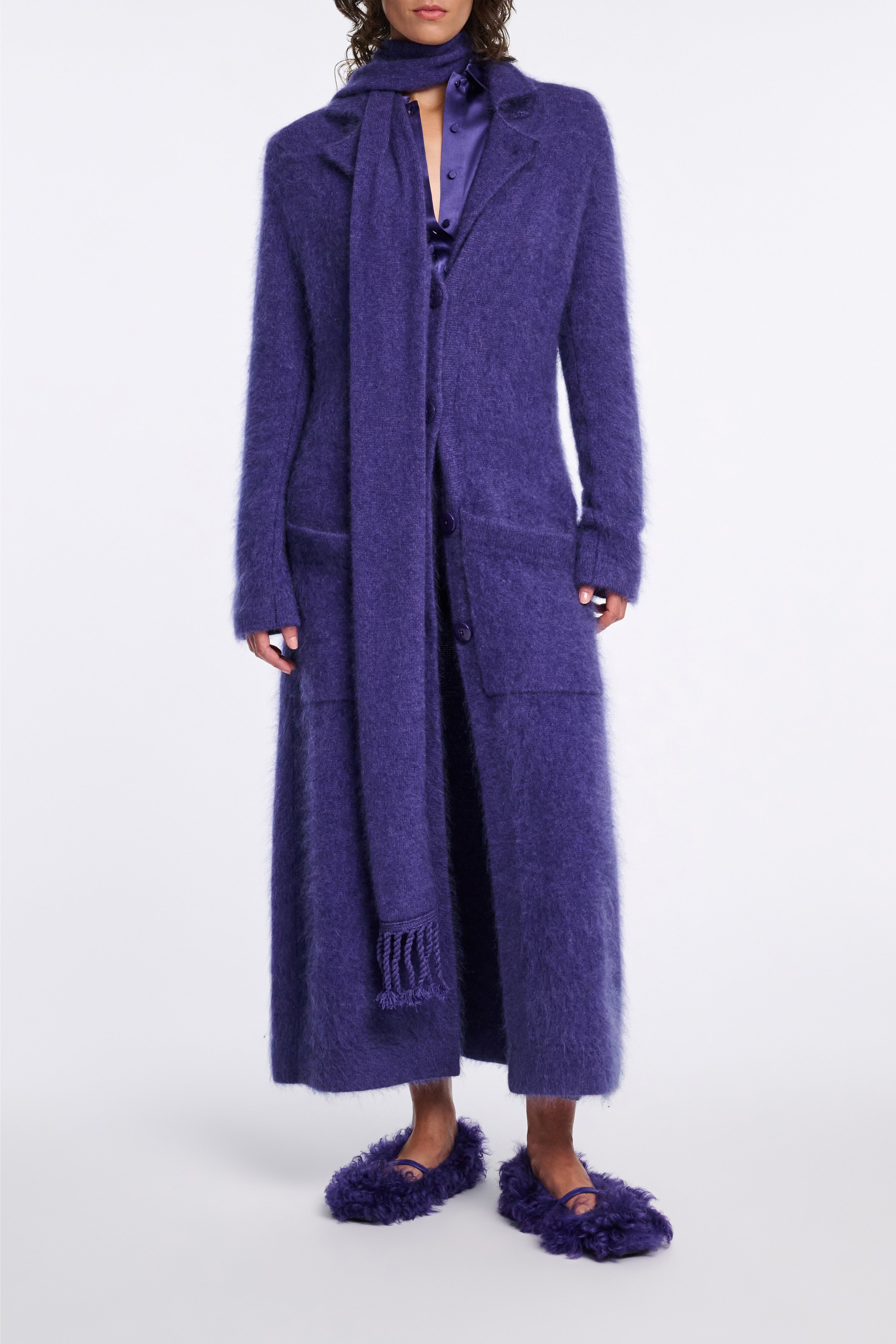 FLUFFY STATEMENT coat