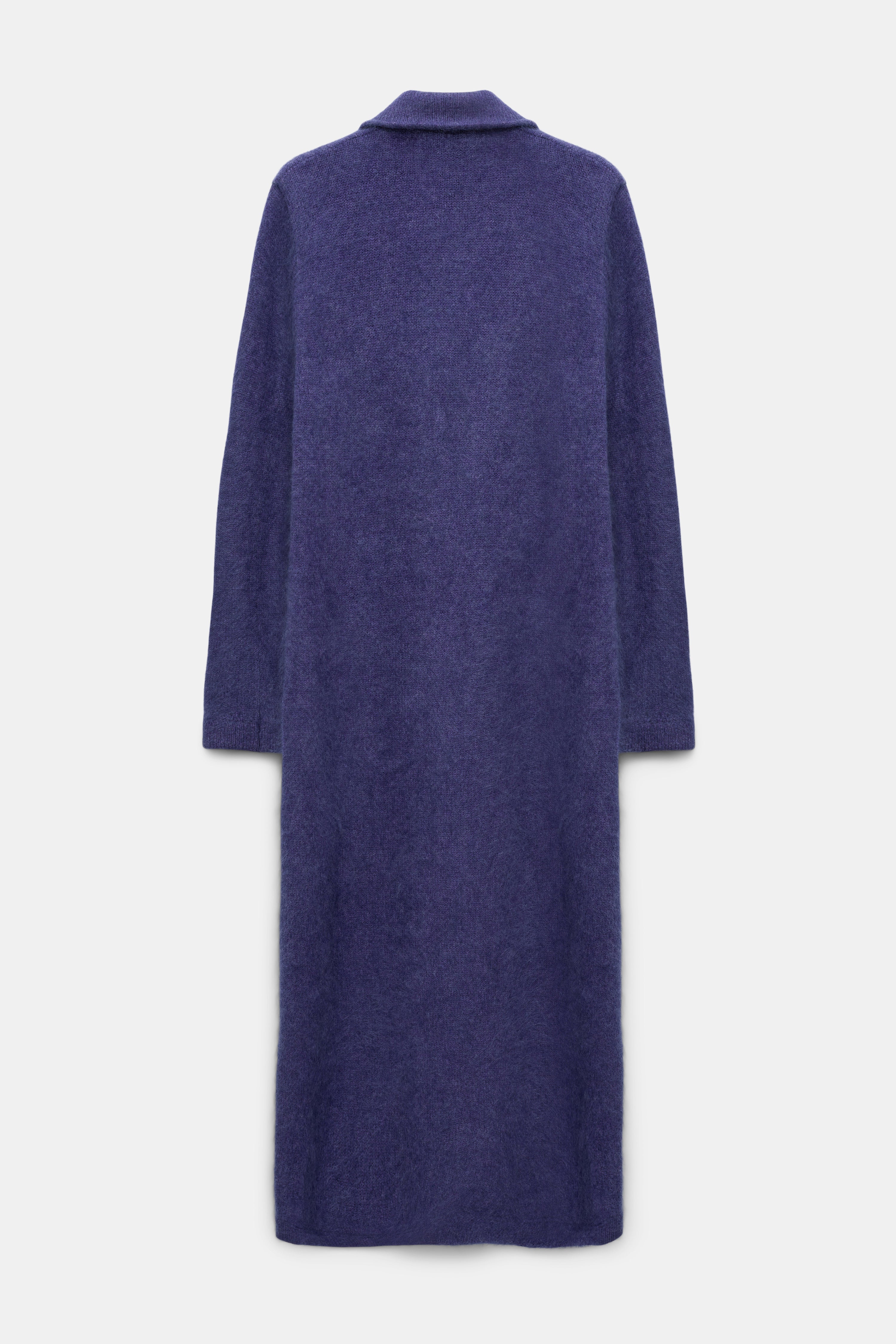 FLUFFY STATEMENT coat