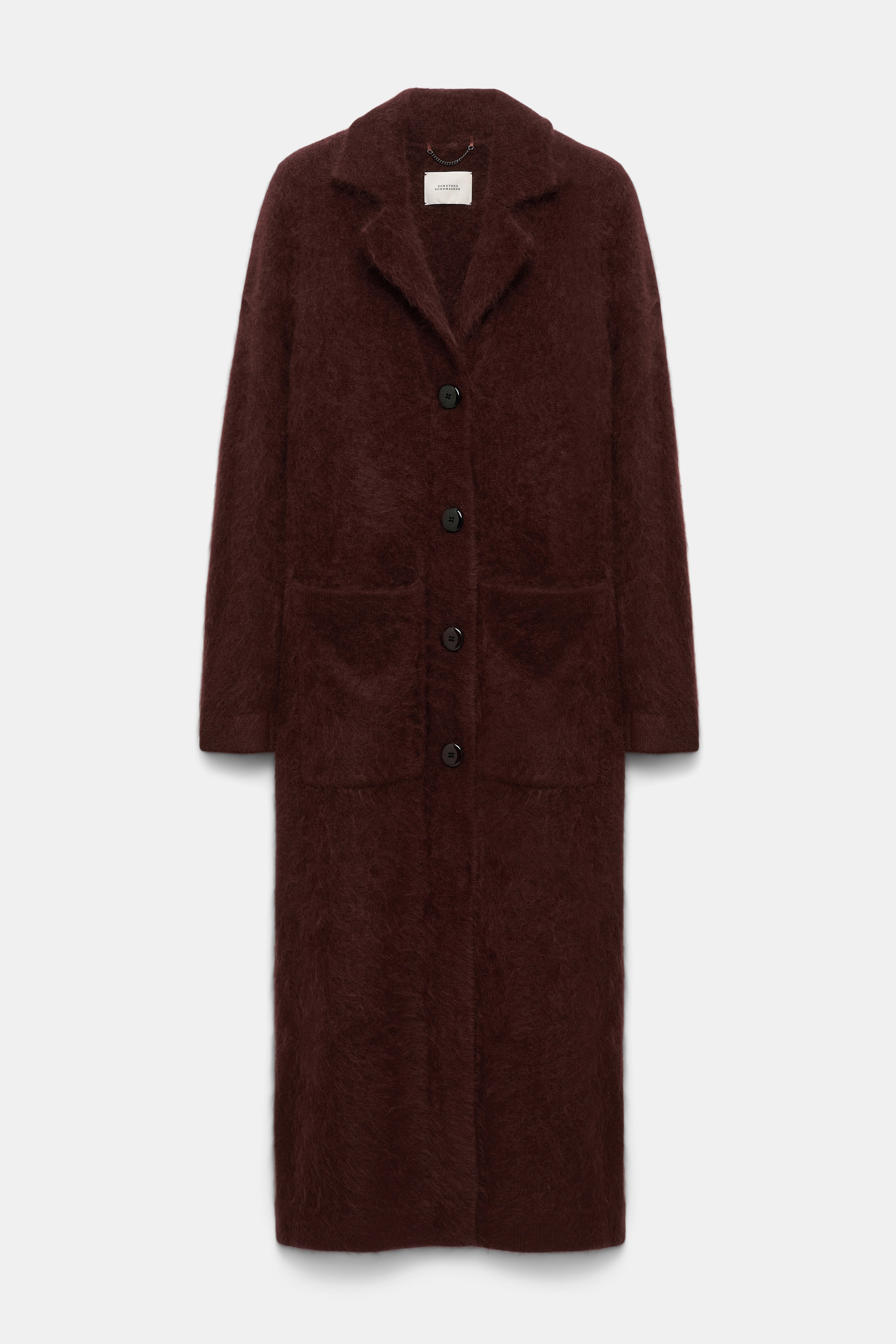 FLUFFY STATEMENT coat