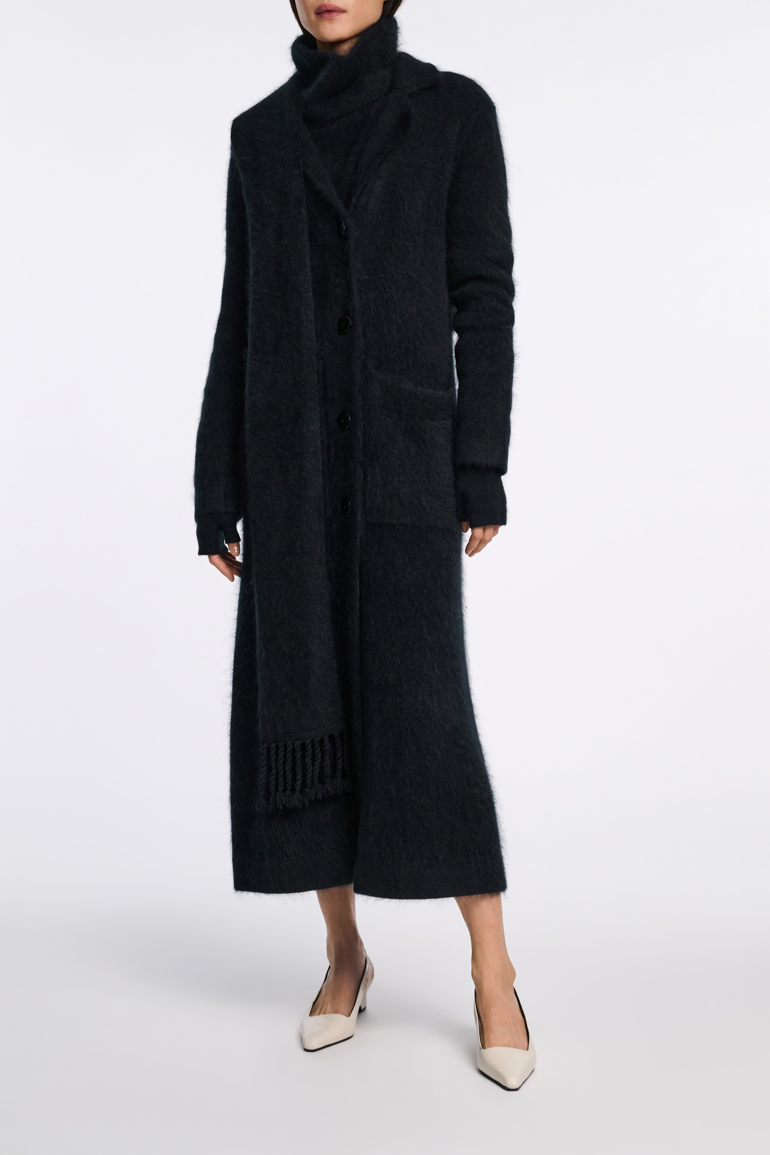 FLUFFY STATEMENT coat