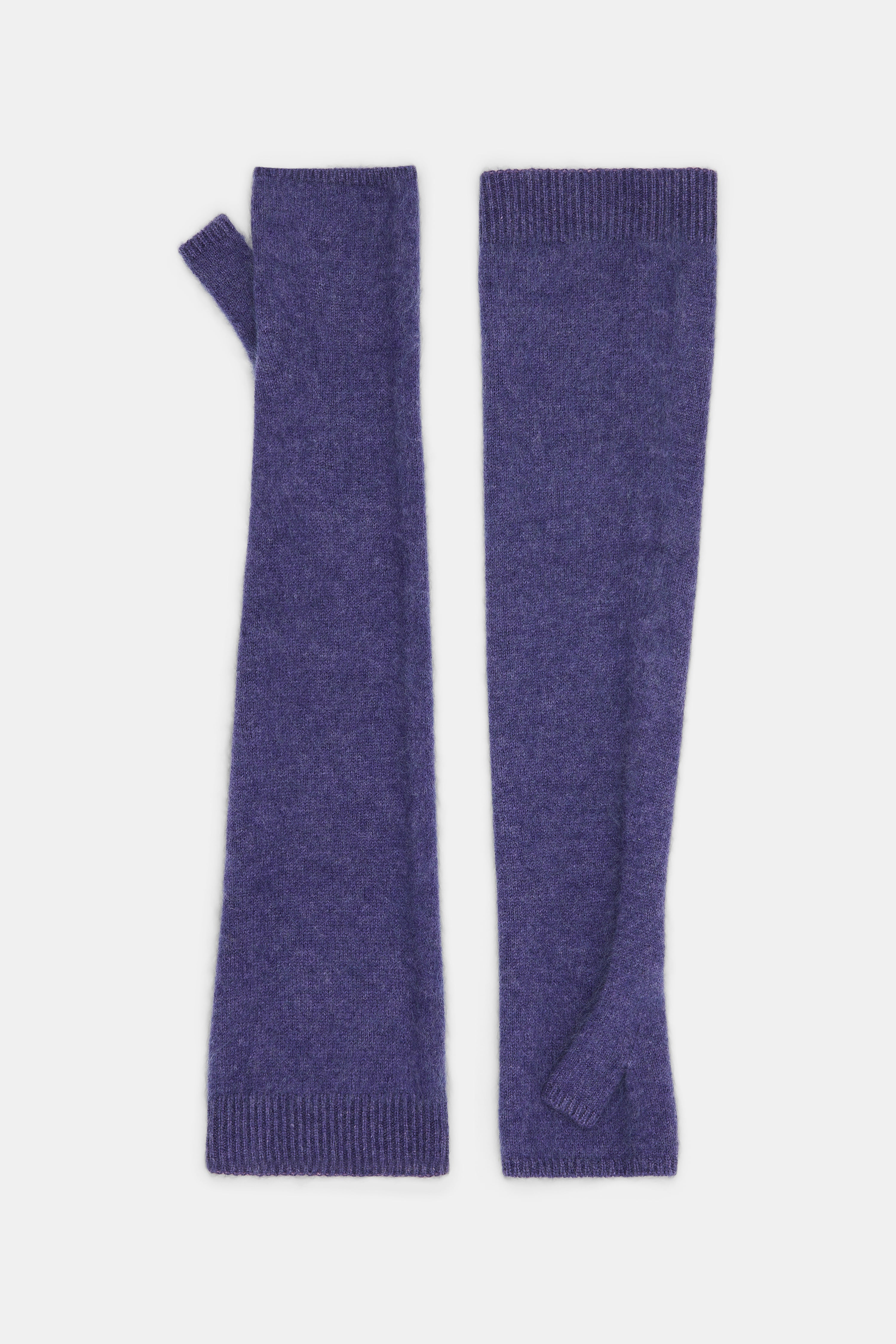 FLUFFY STATEMENT gloves