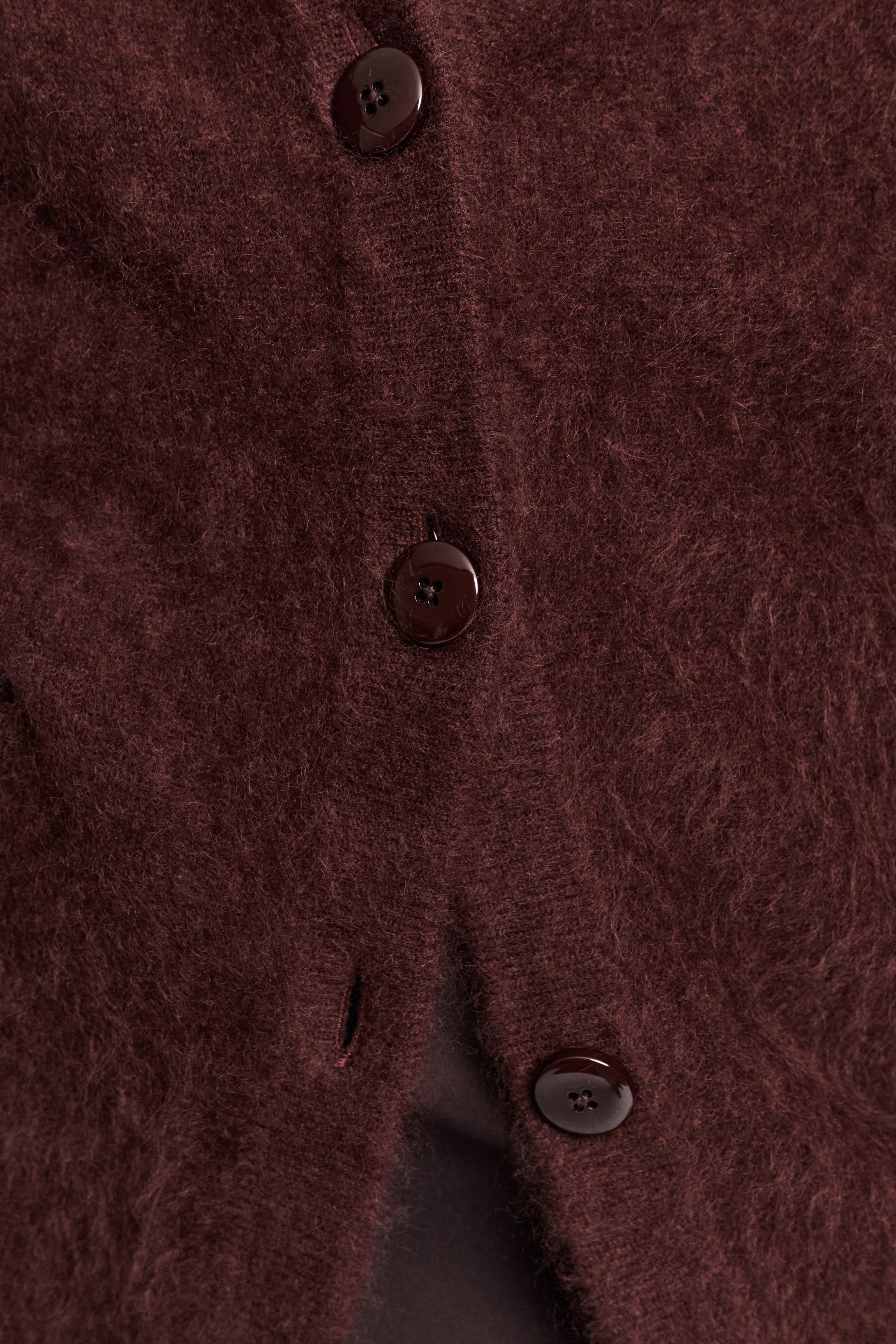 FLUFFY STATEMENT cardigan