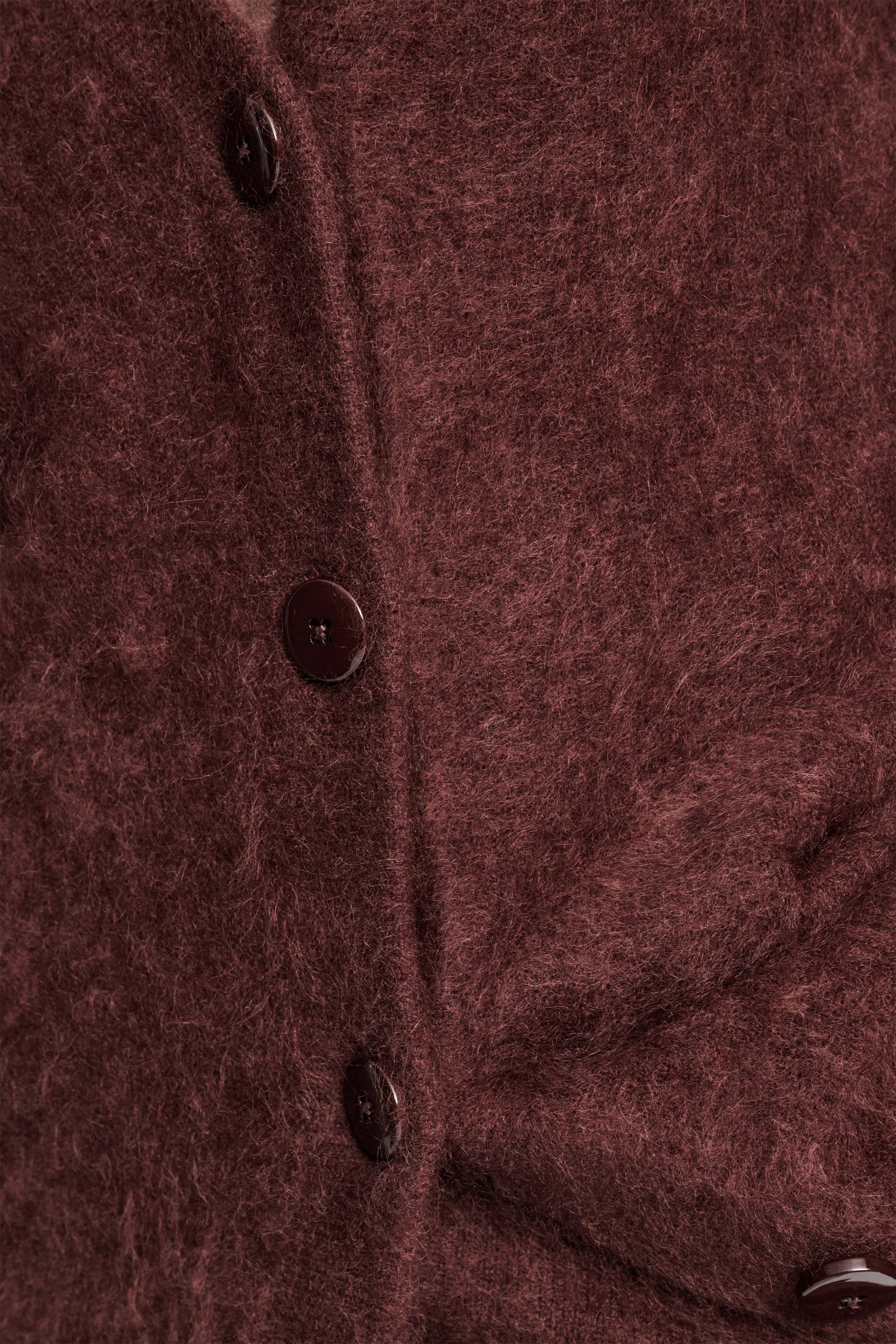 FLUFFY STATEMENT cardigan