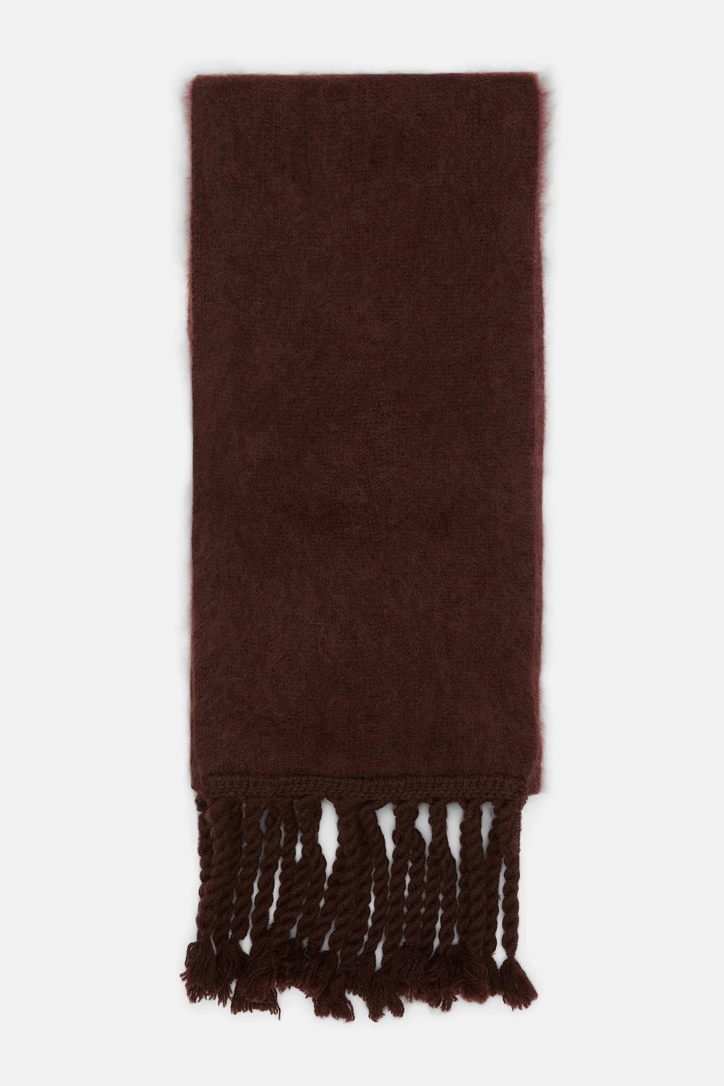 FLUFFY STATEMENT scarf