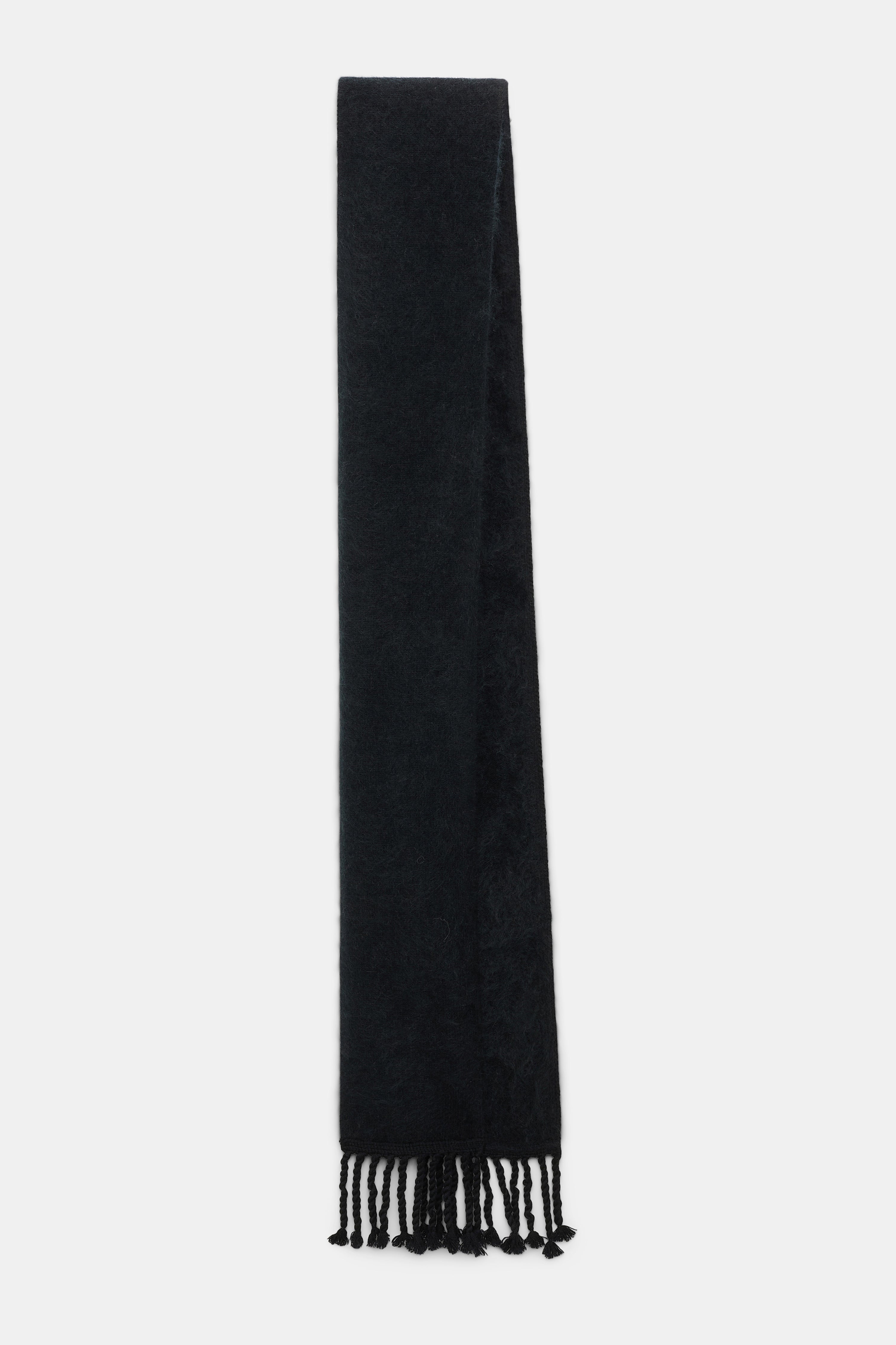 FLUFFY STATEMENT scarf