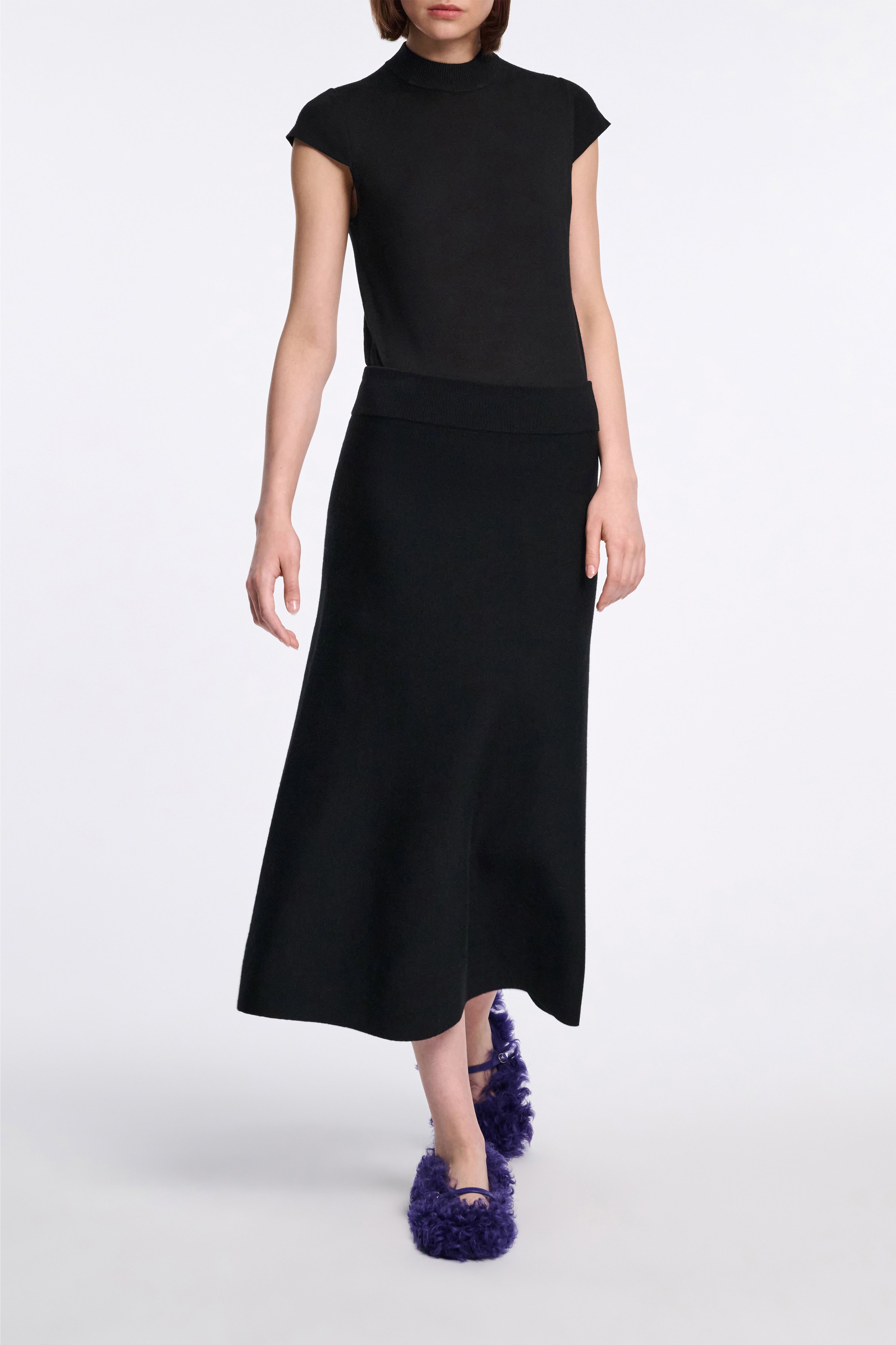 SHARP AMBITION skirt