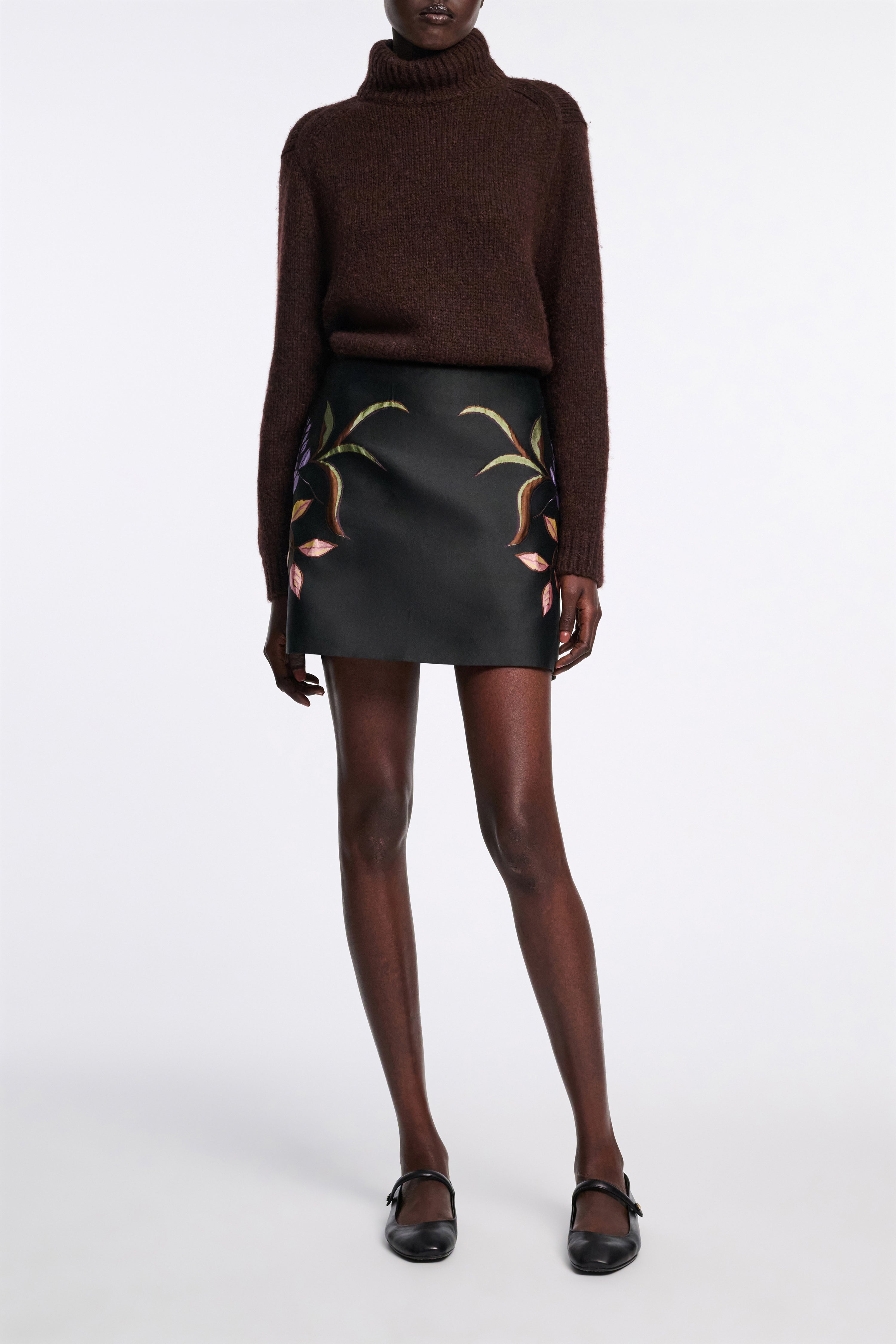 URBAN FAVORITES pullover