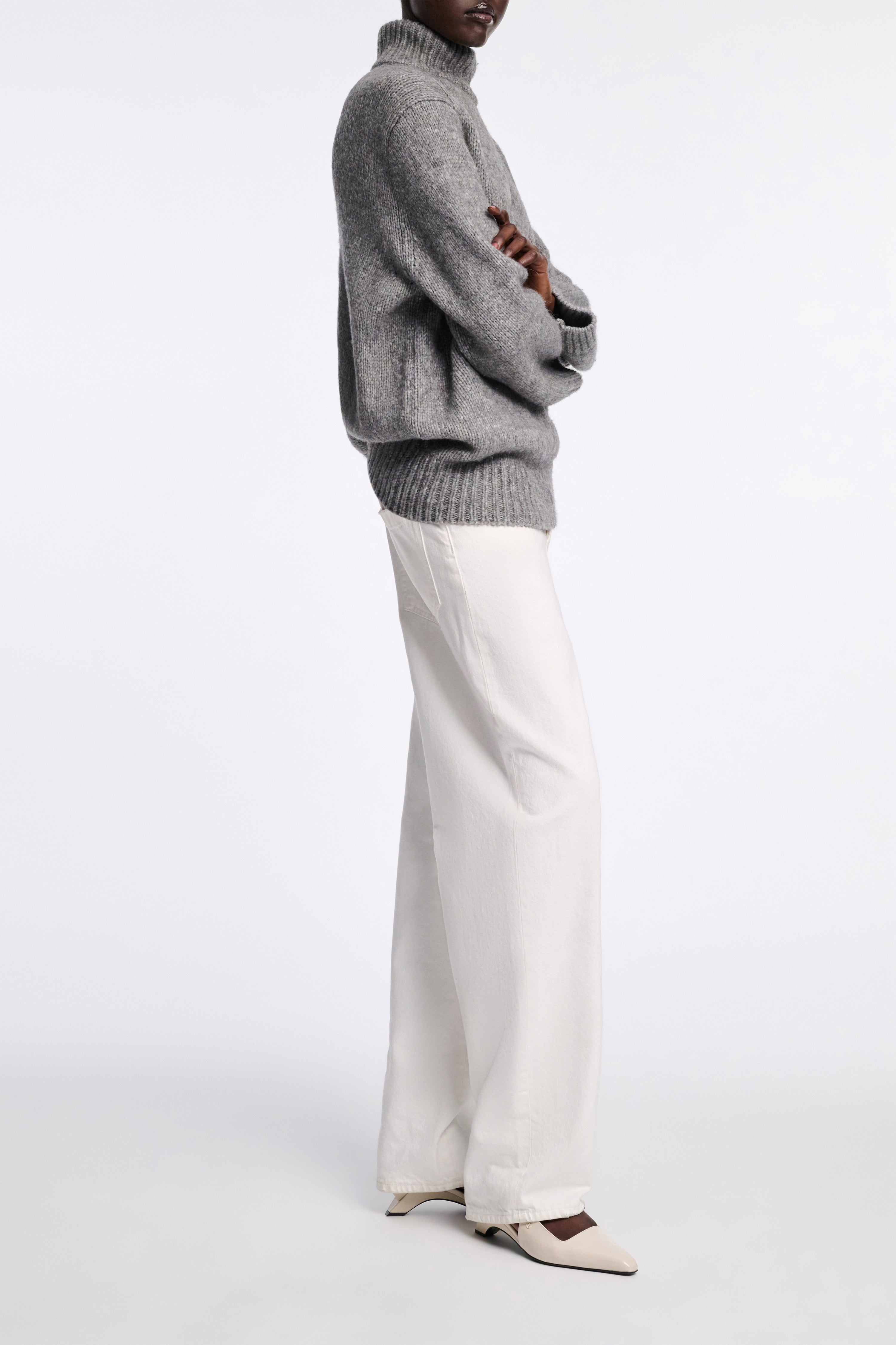 URBAN FAVORITES pullover