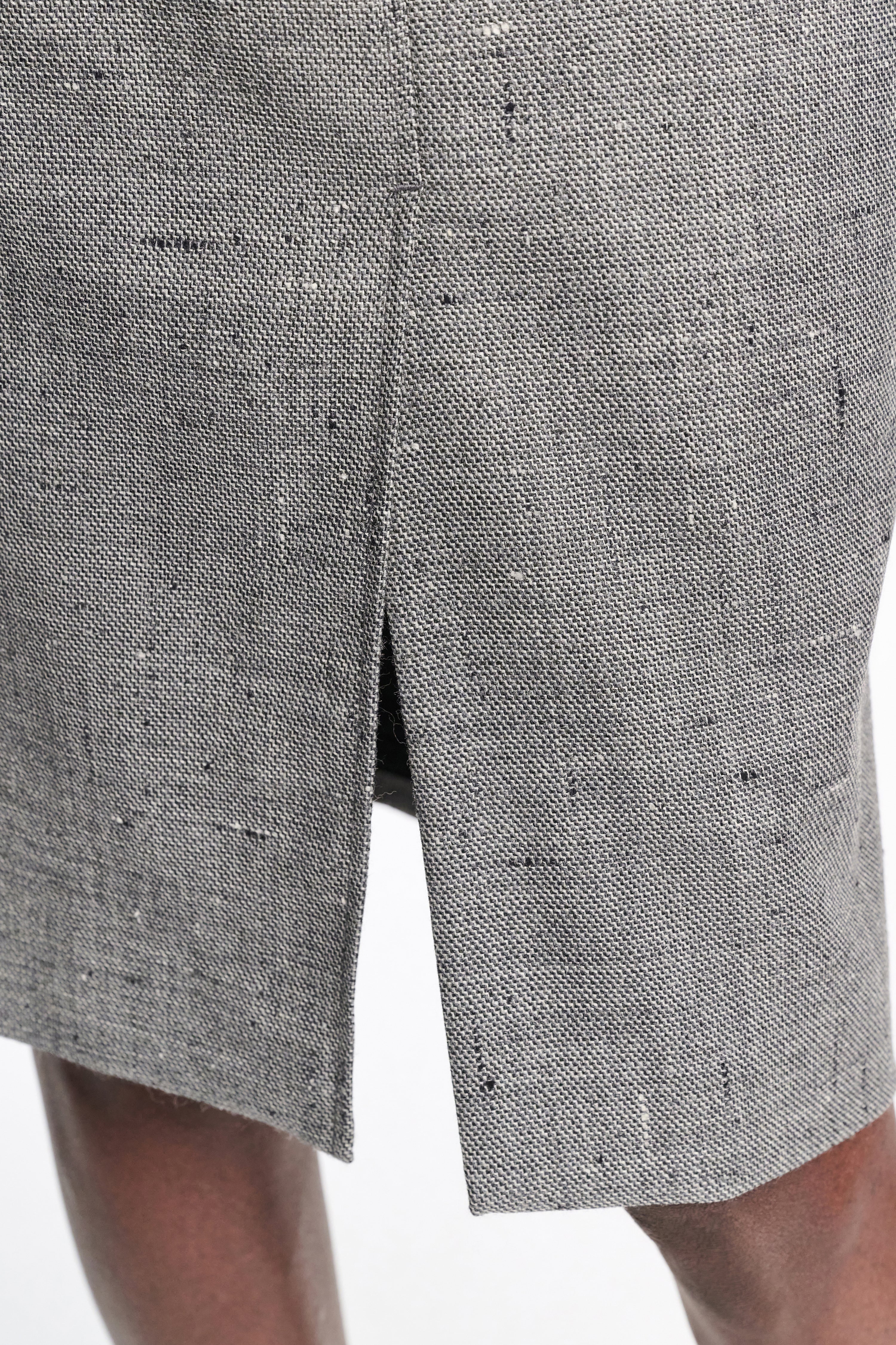 CASUAL ATTRACTION skirt