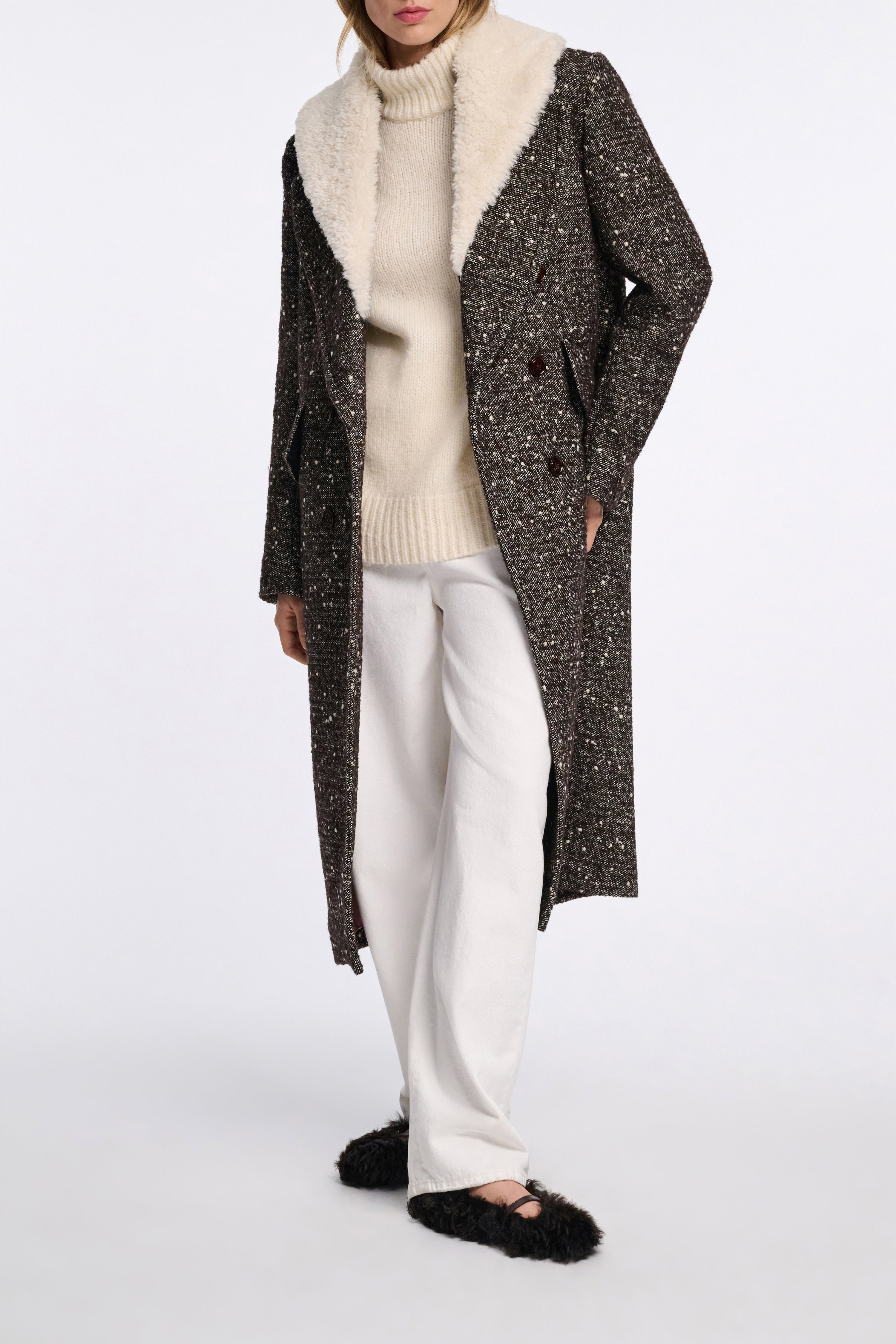 COZY ATTRACTION coat