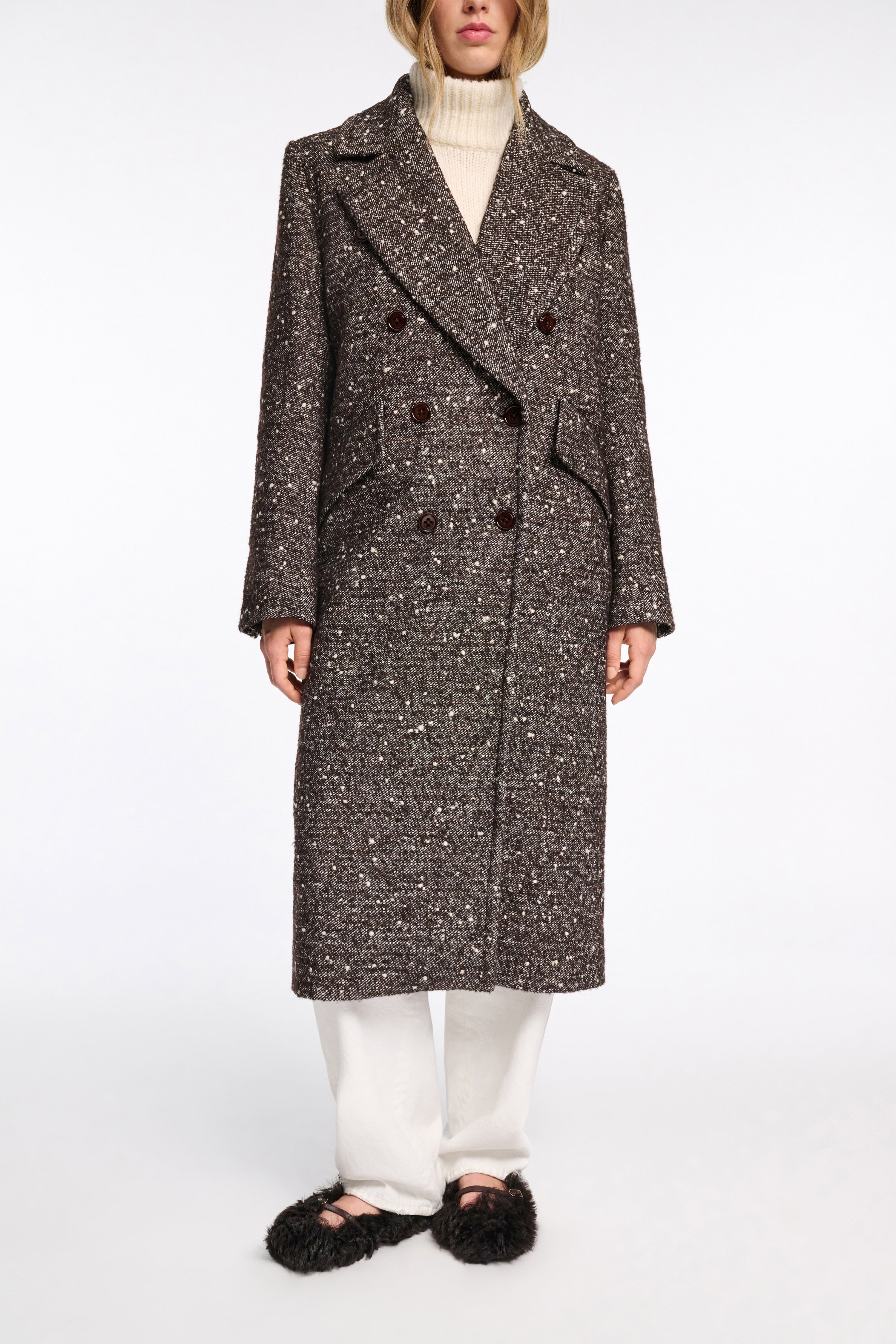 COZY ATTRACTION coat