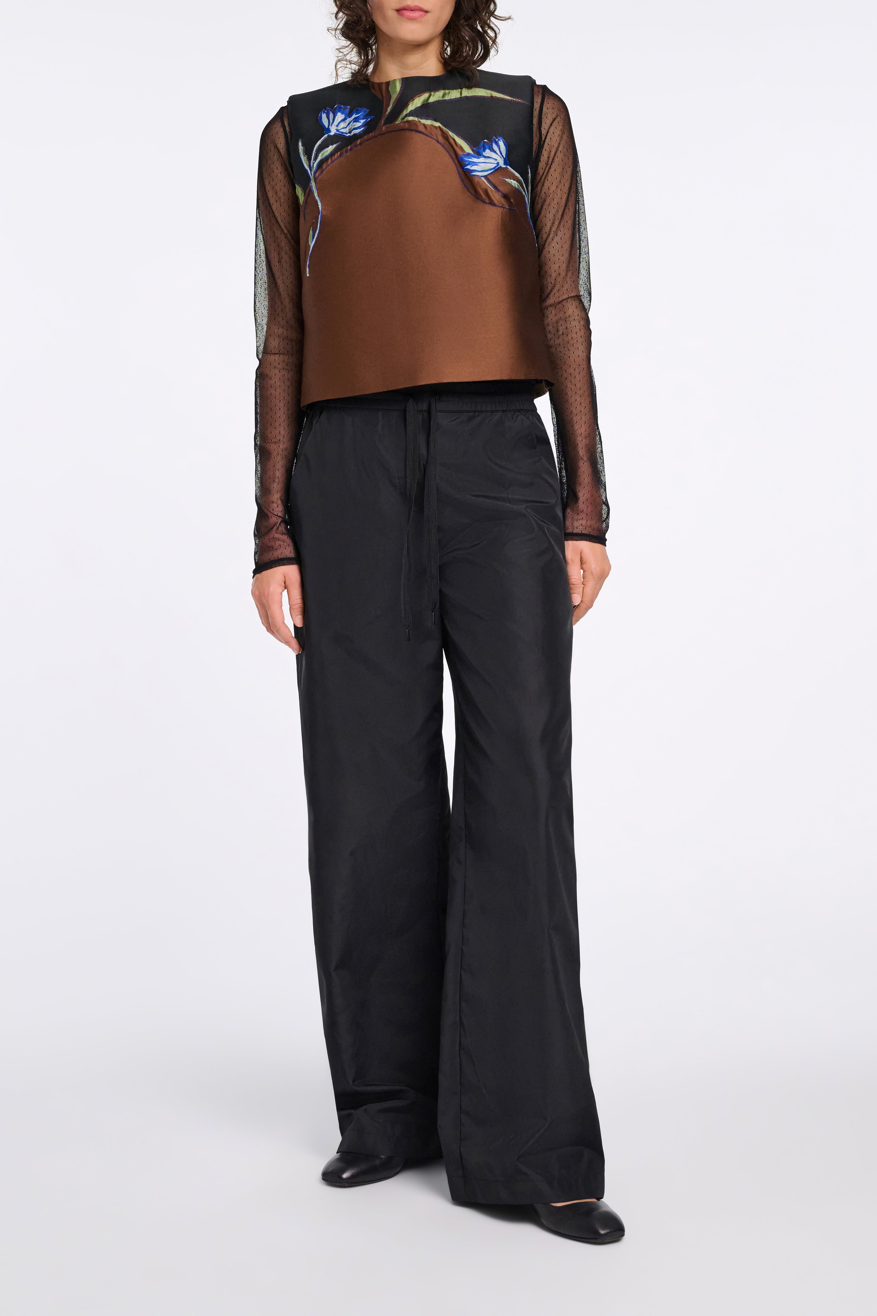 LACE ENCHANTMENT shirt