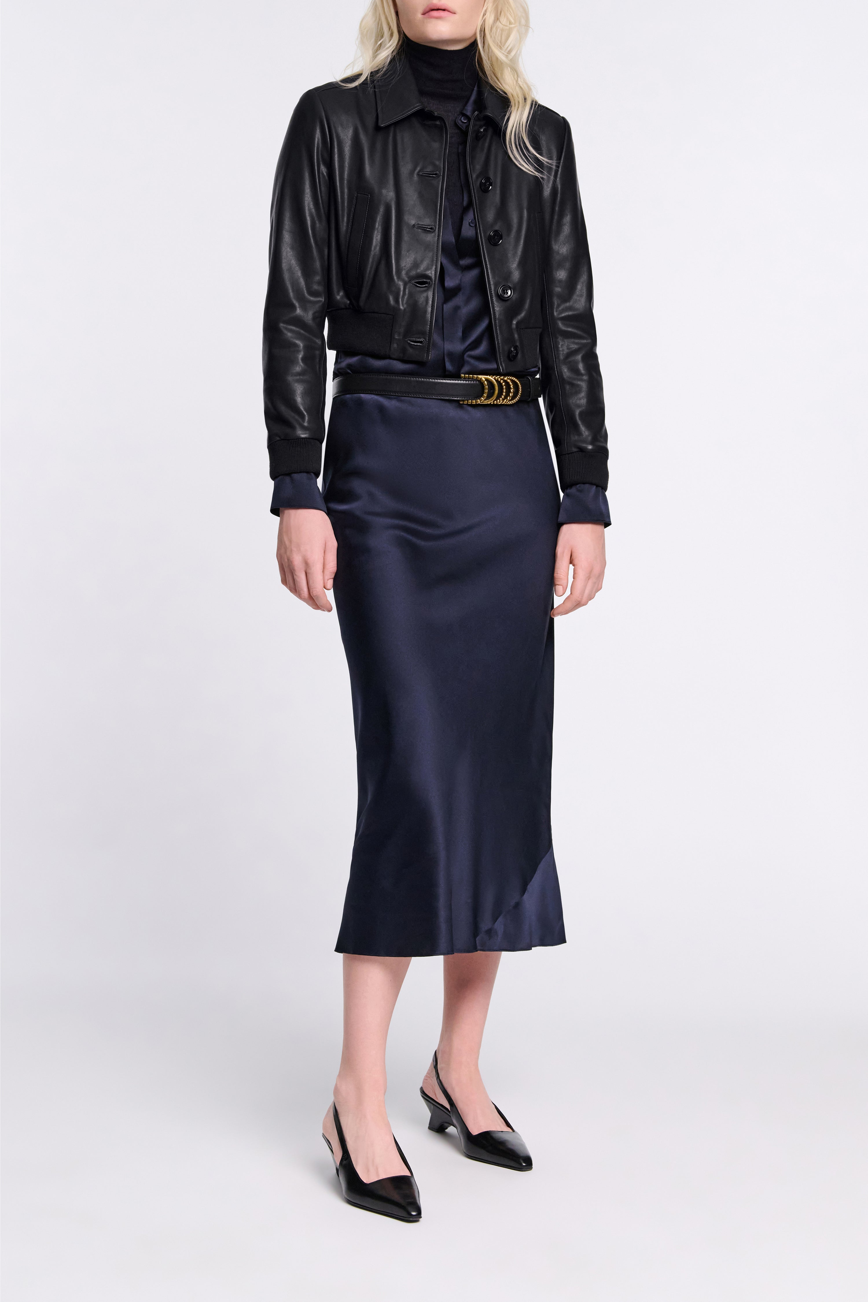 SLEEK STATEMENT jacket