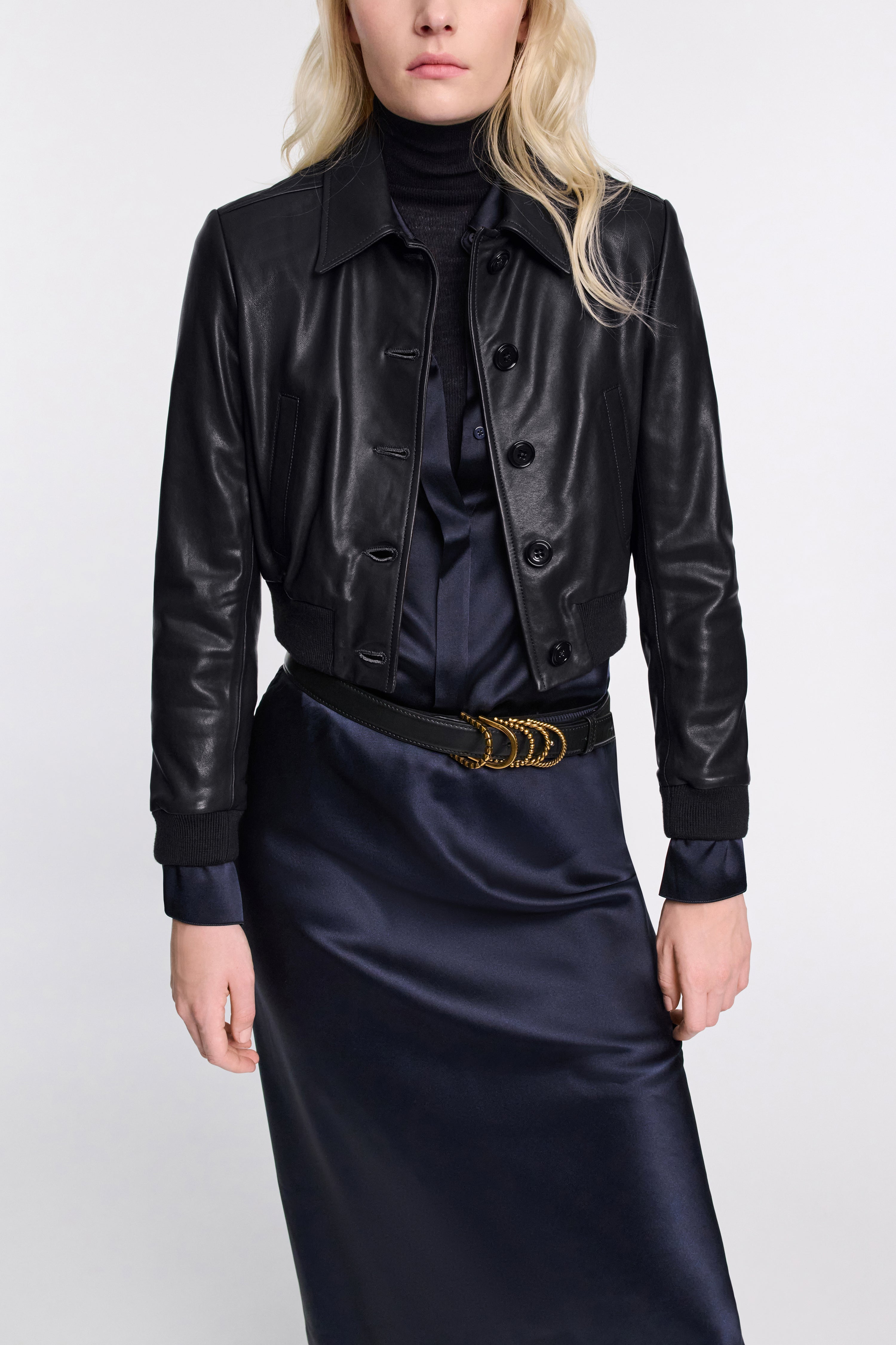 SLEEK STATEMENT jacket