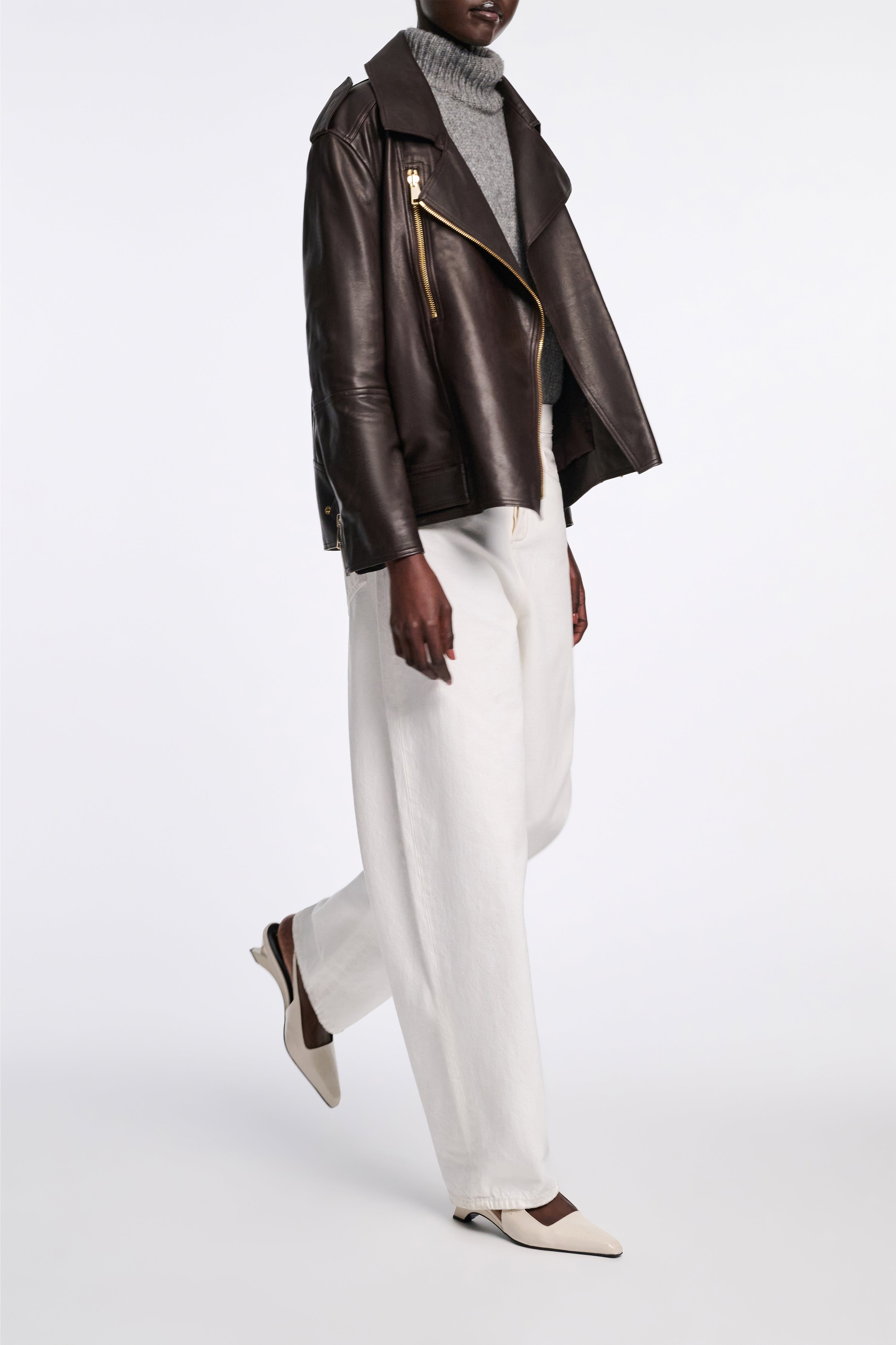 SLEEK STATEMENT I jacket