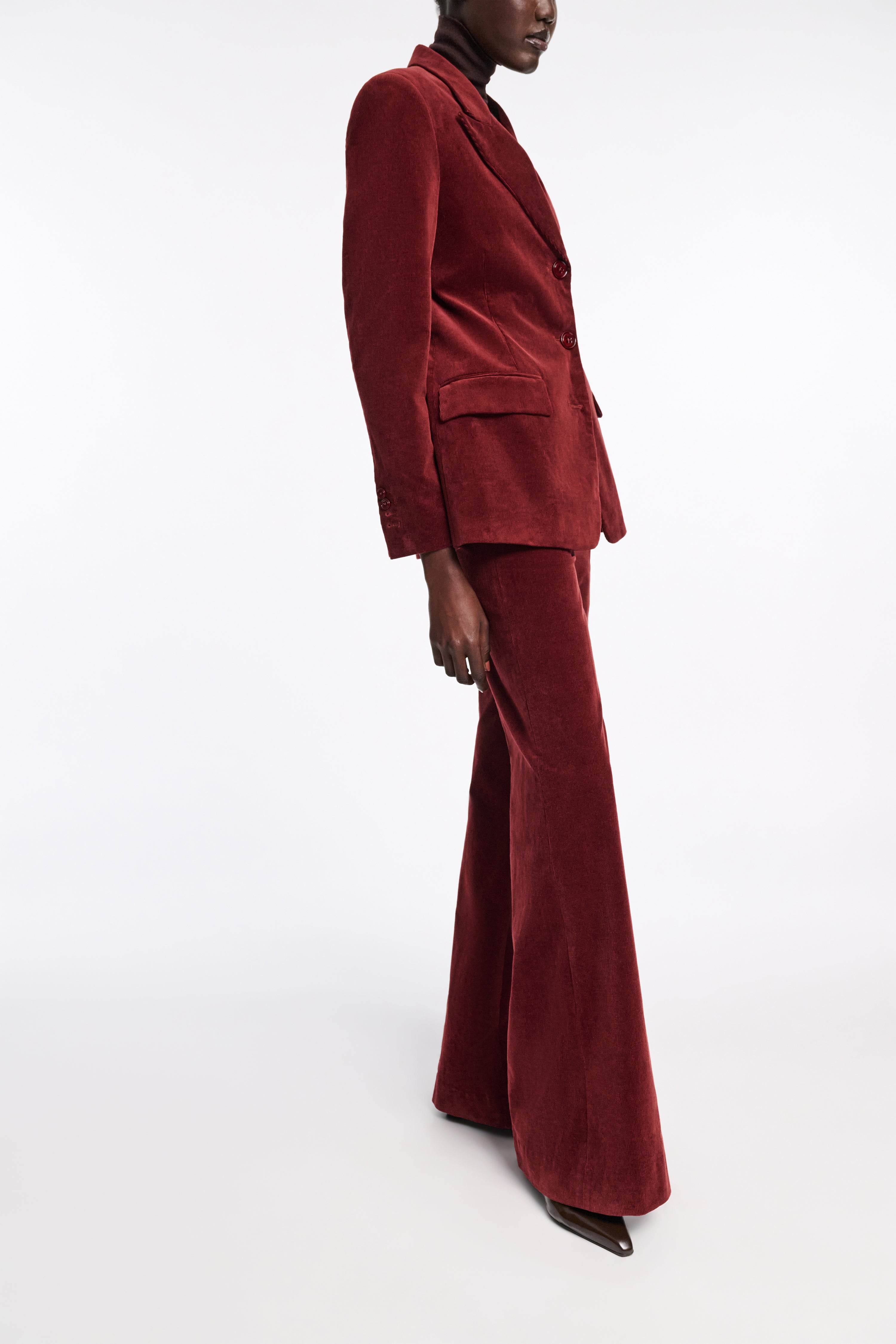TWISTED STRUCTURE pants