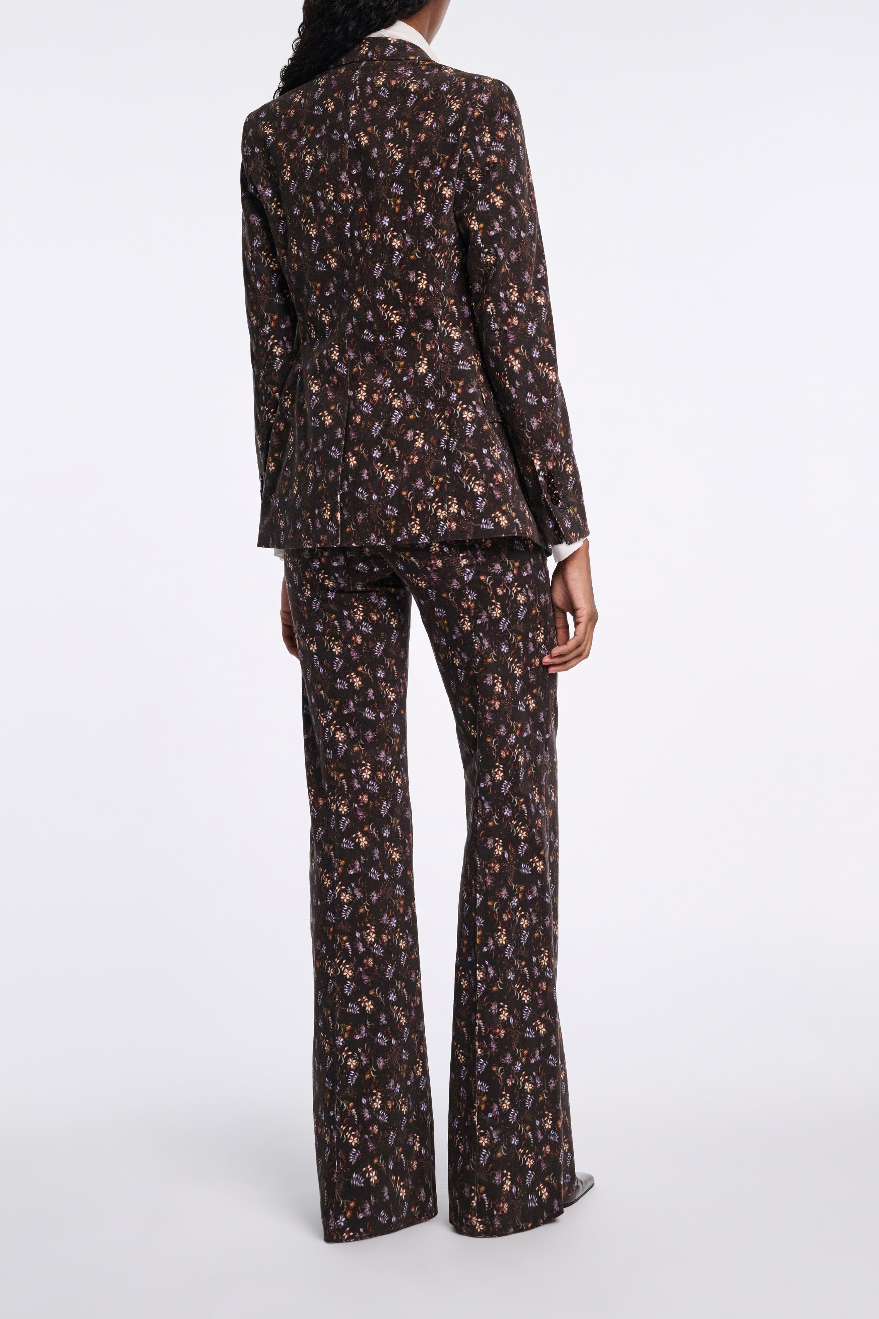 FLORAL STATEMENT pants