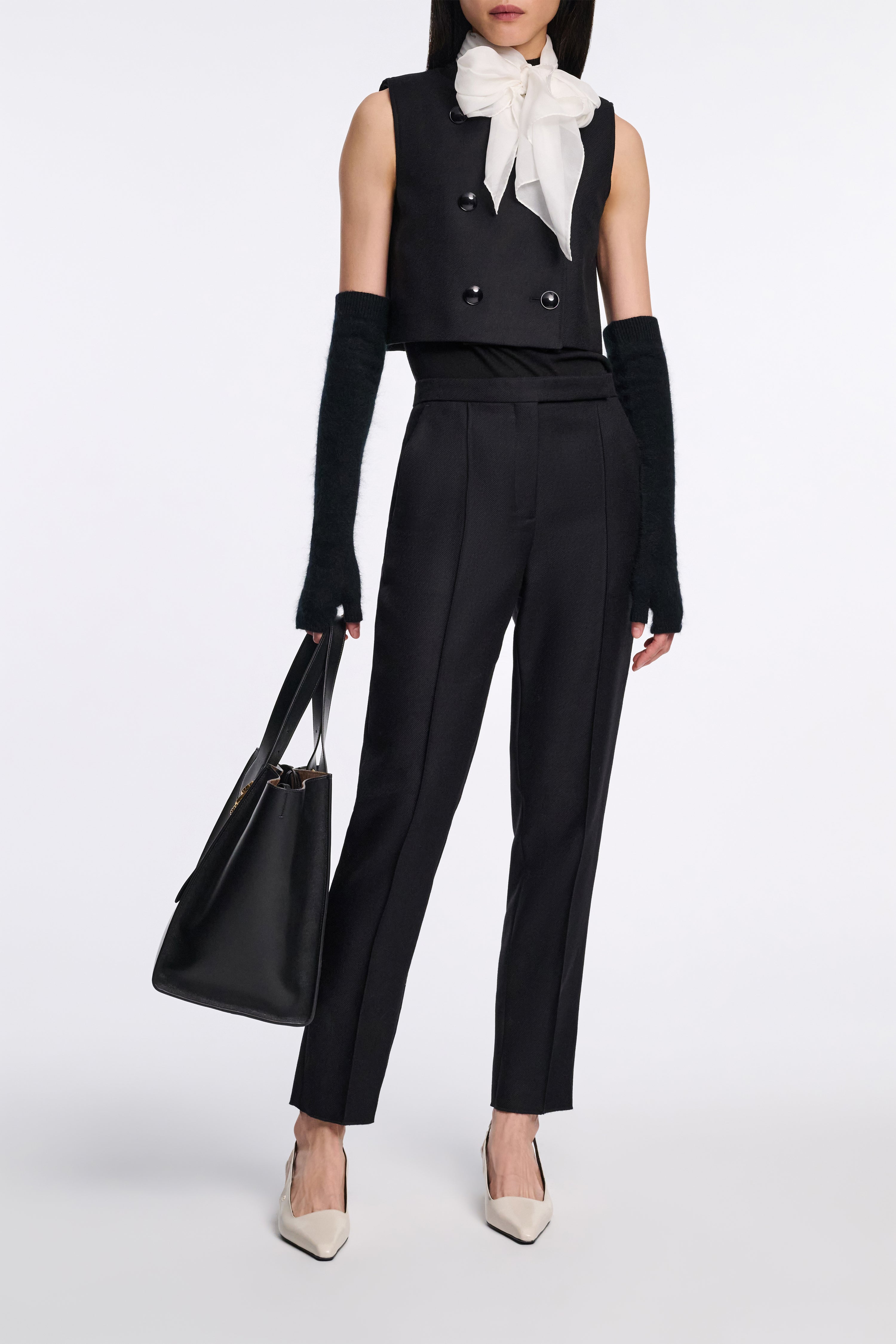 STRIKING COOLNESS pants