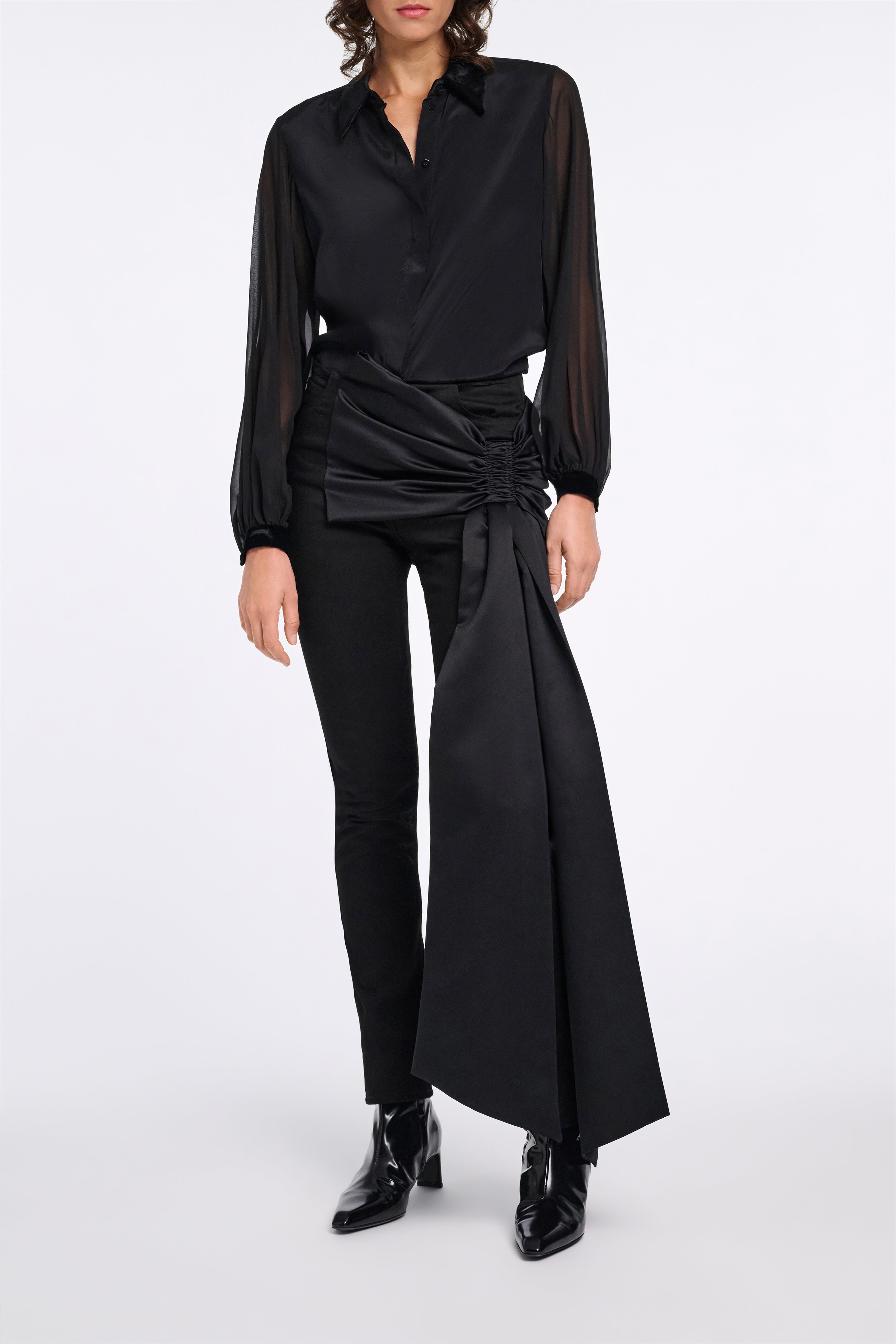 VELVET WHISPER blouse