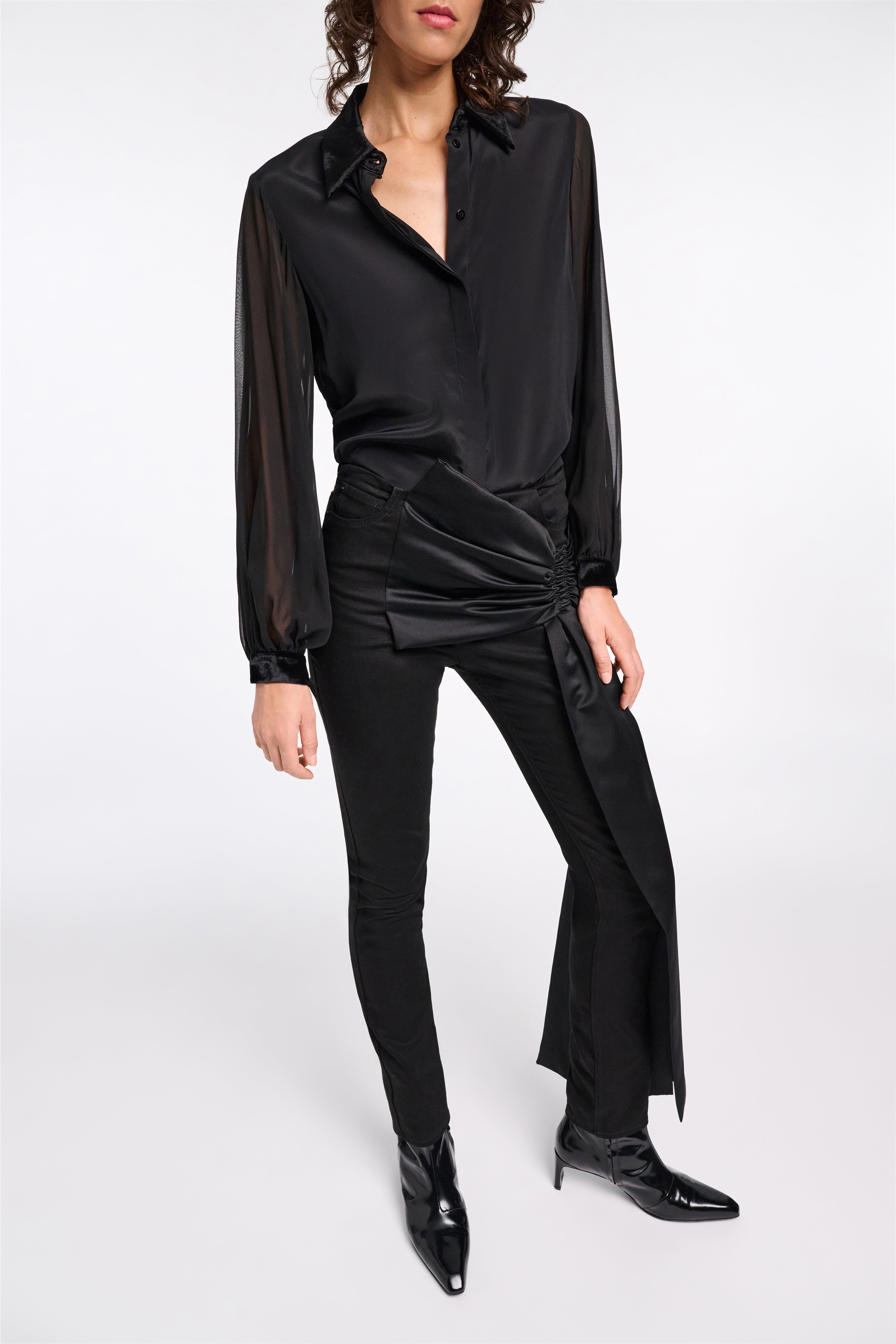 VELVET WHISPER blouse