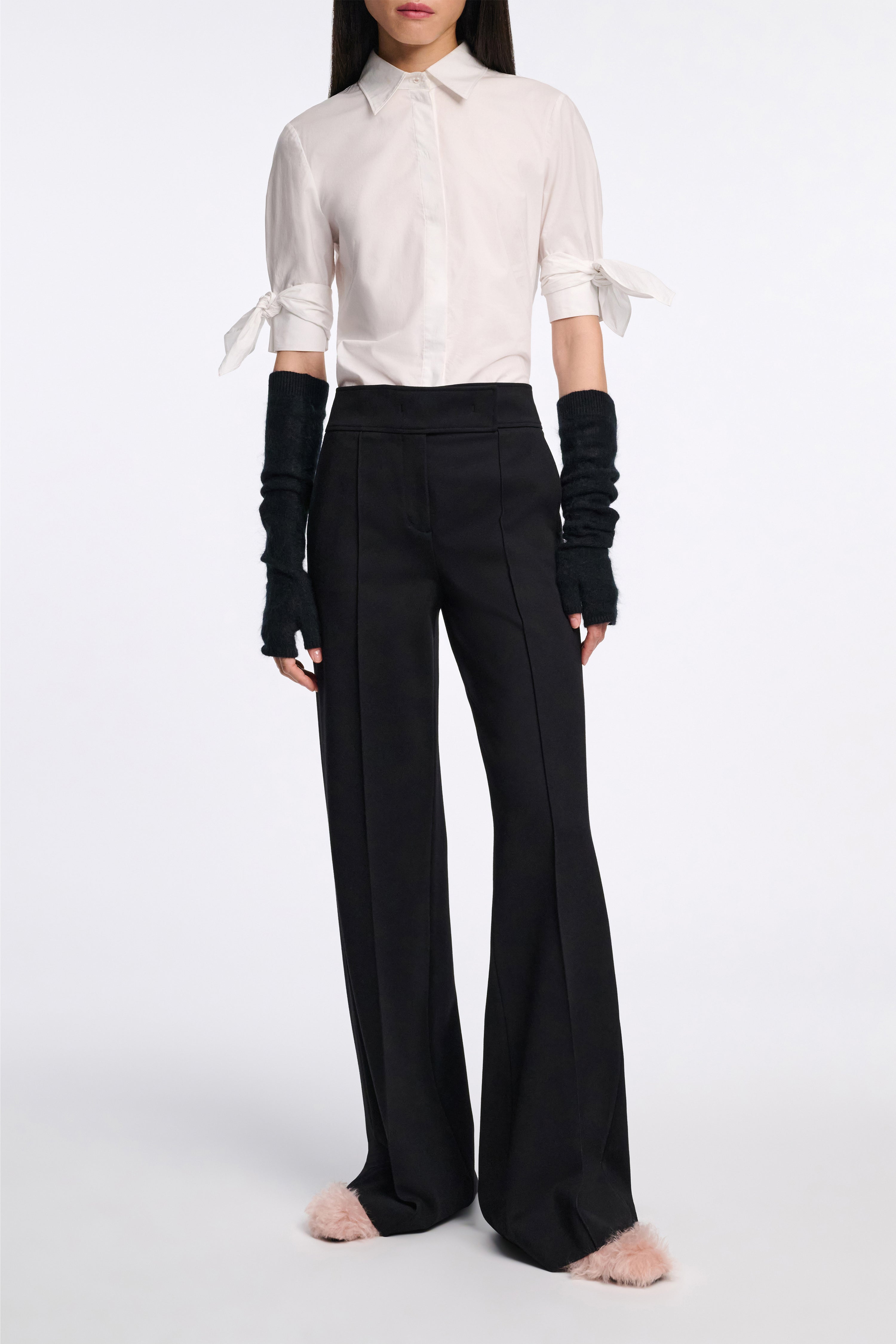 EMOTIONAL ESSENCE pants