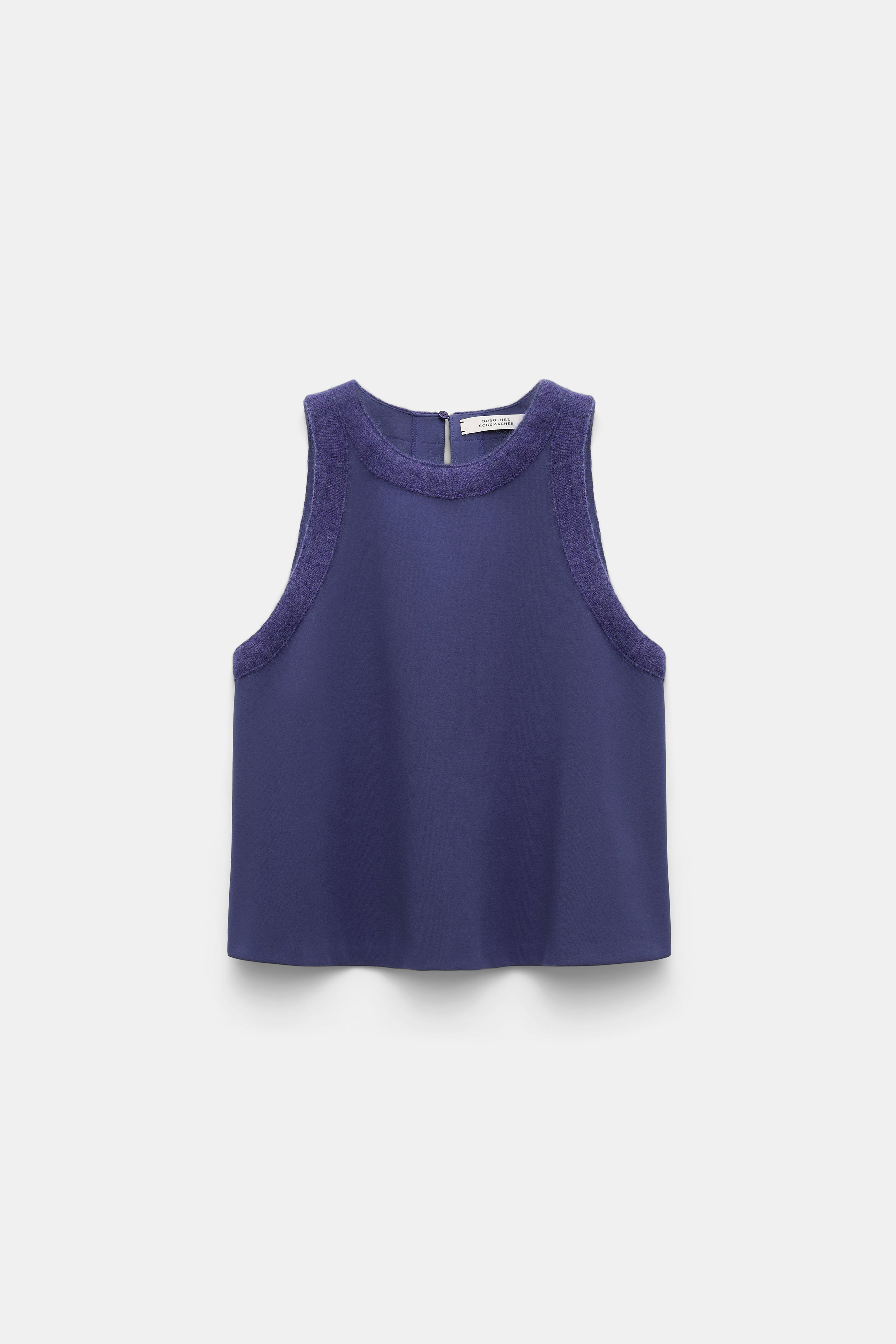 EMOTIONAL ESSENCE top