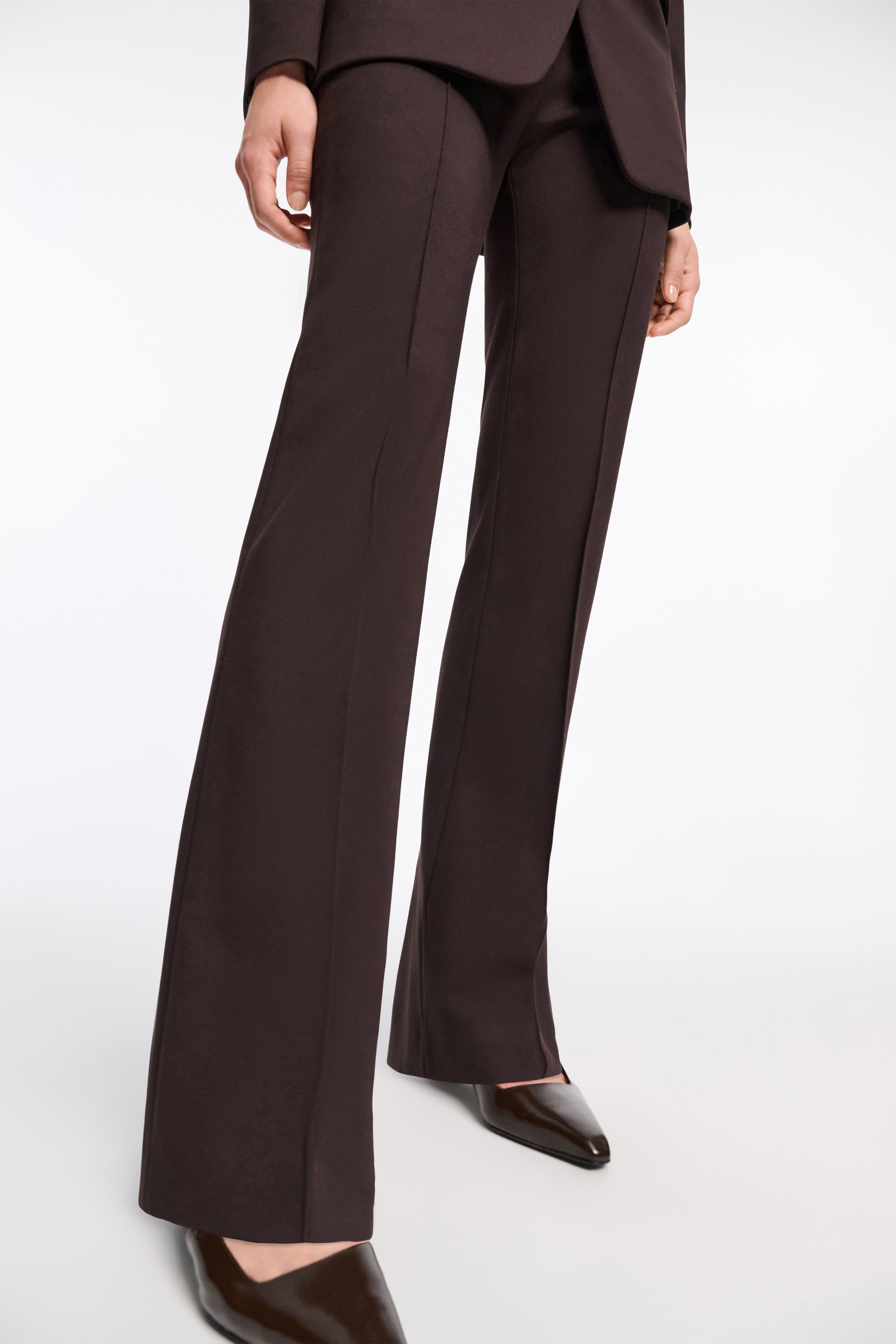 EMOTIONAL ESSENCE pants