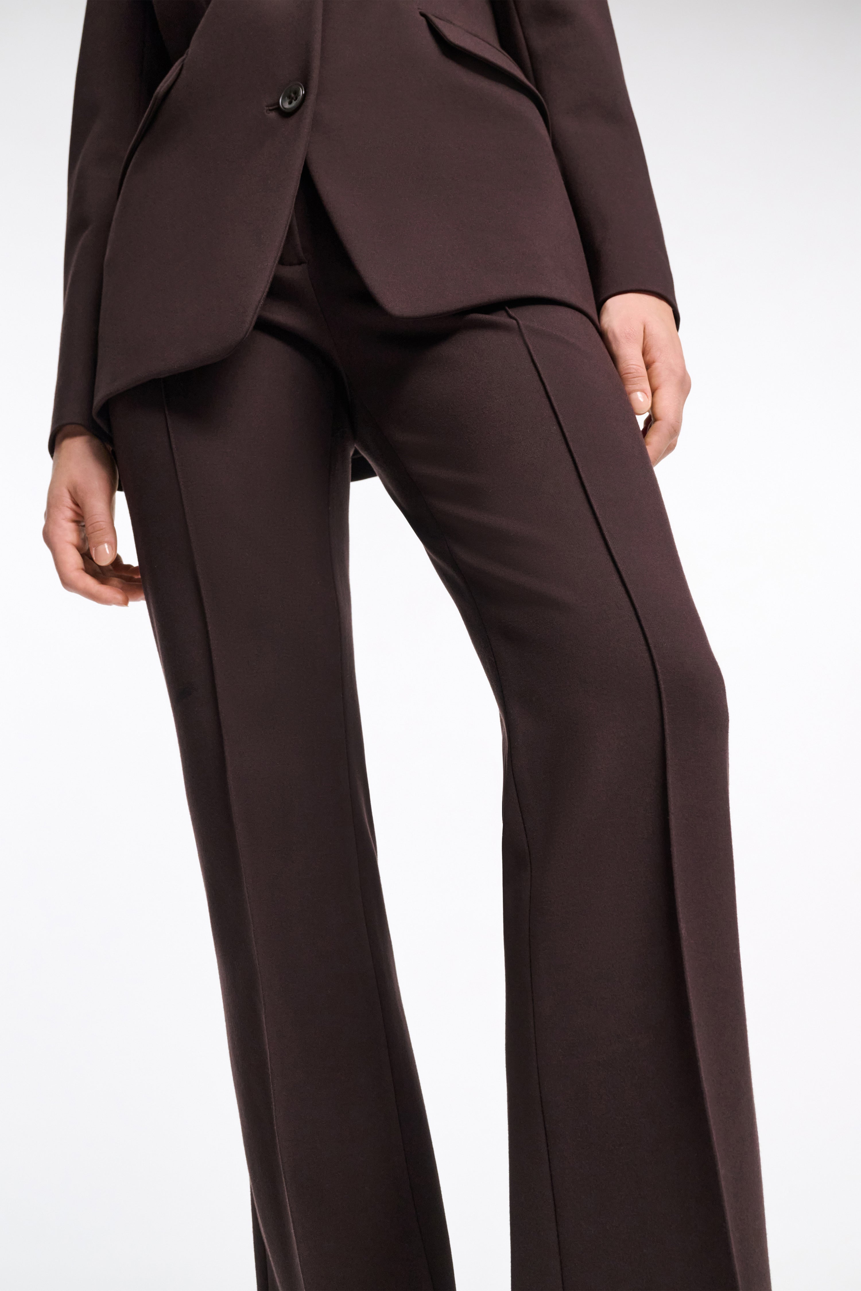EMOTIONAL ESSENCE pants