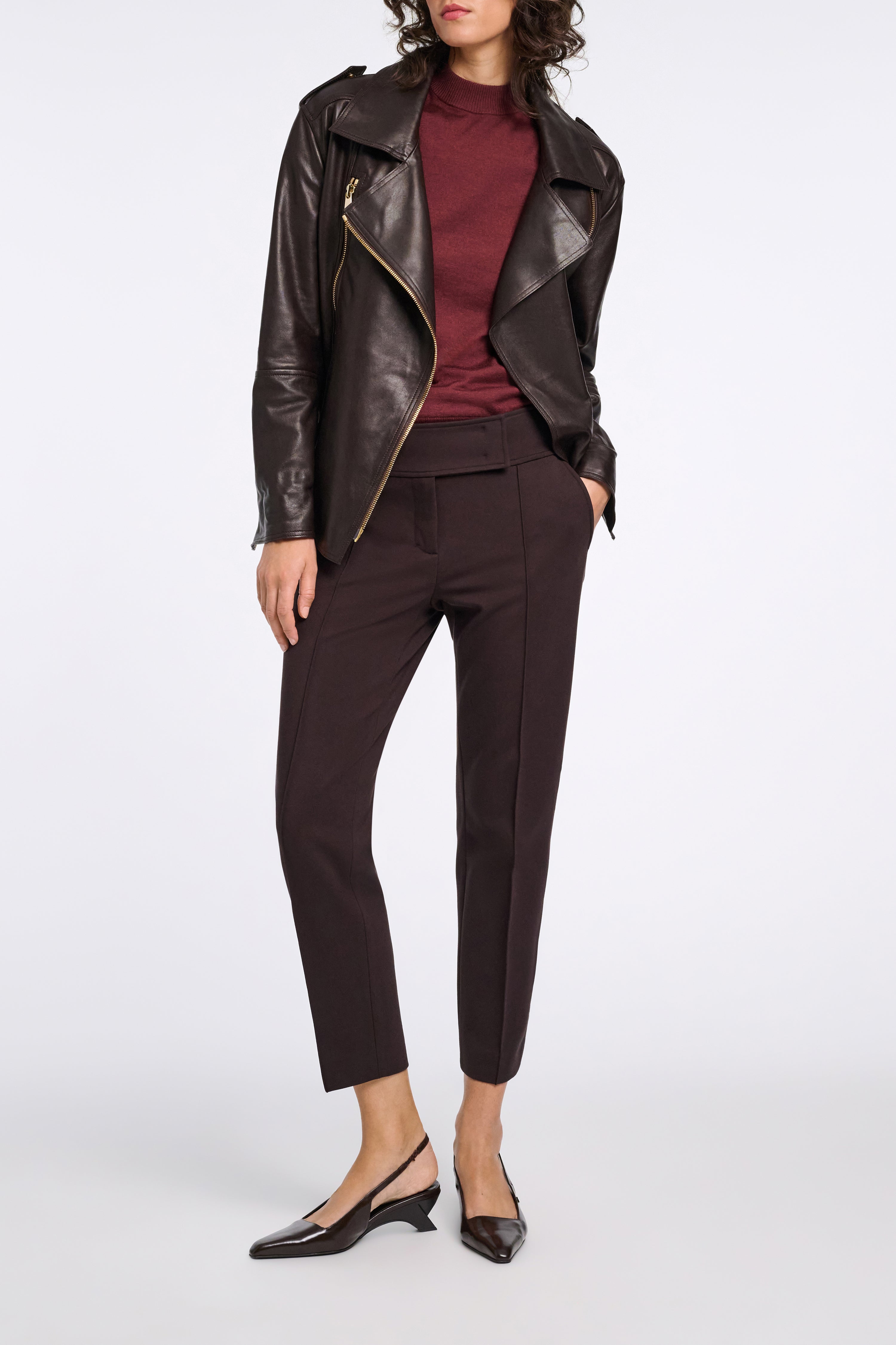 EMOTIONAL ESSENCE pants