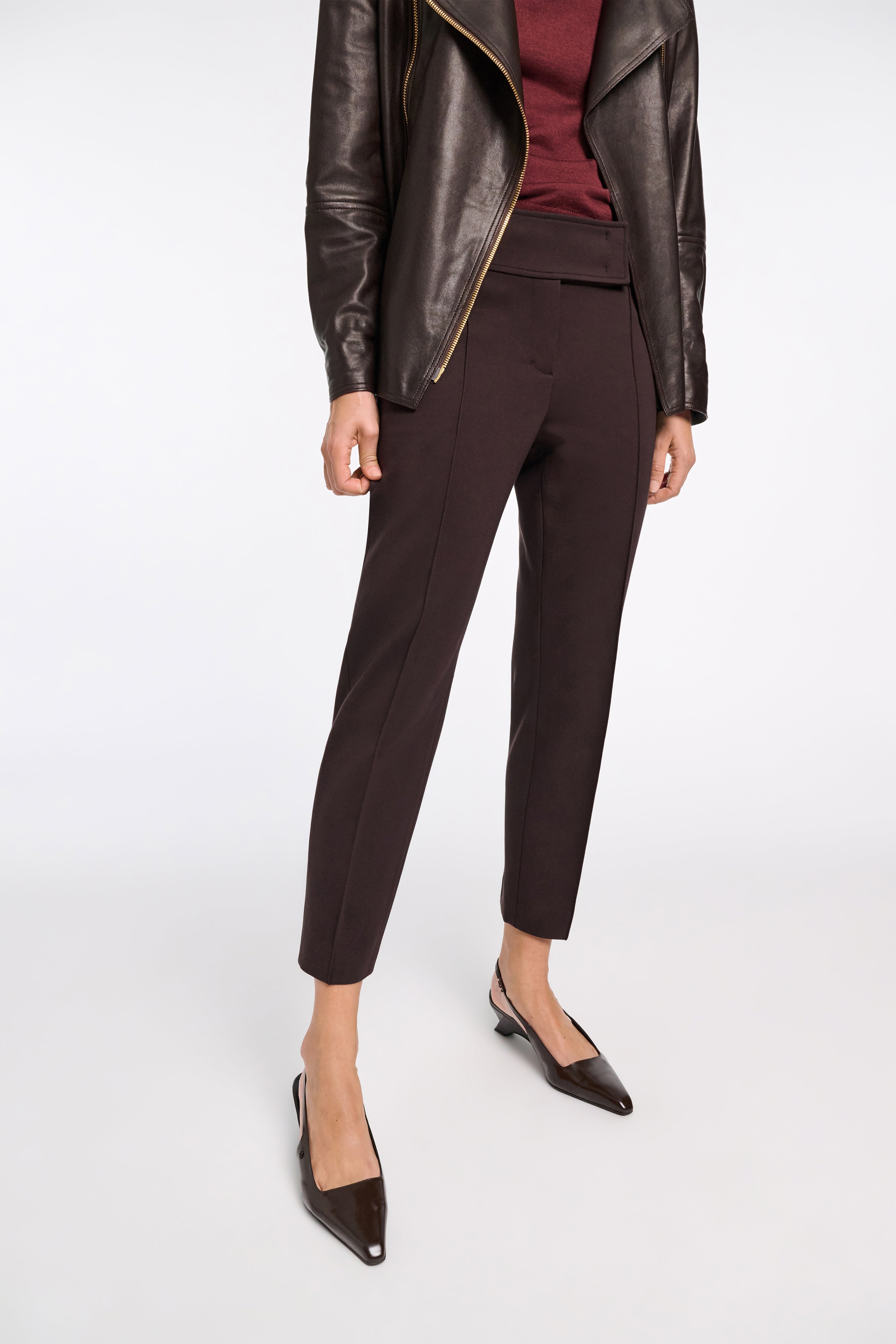 EMOTIONAL ESSENCE pants
