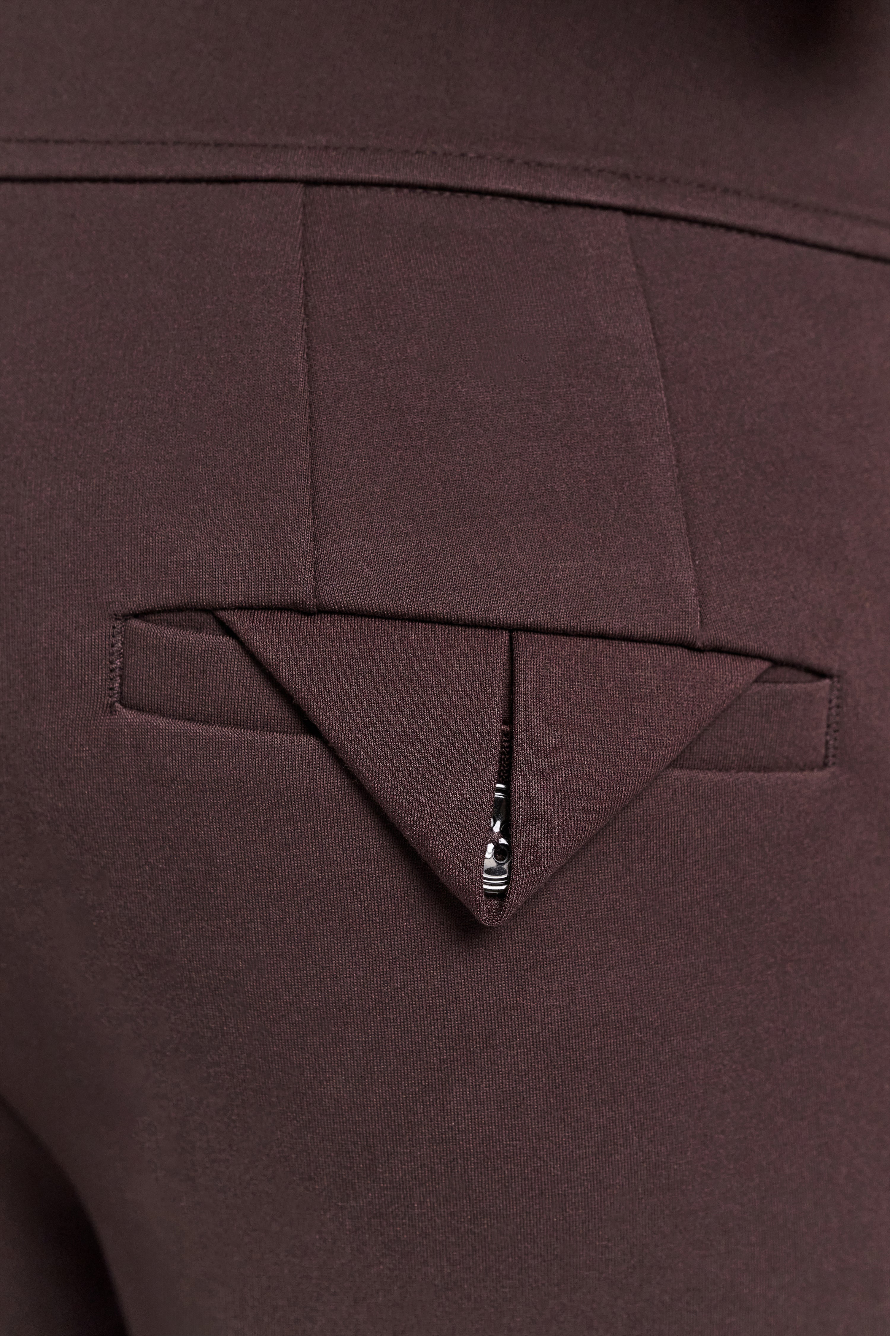 EMOTIONAL ESSENCE pants