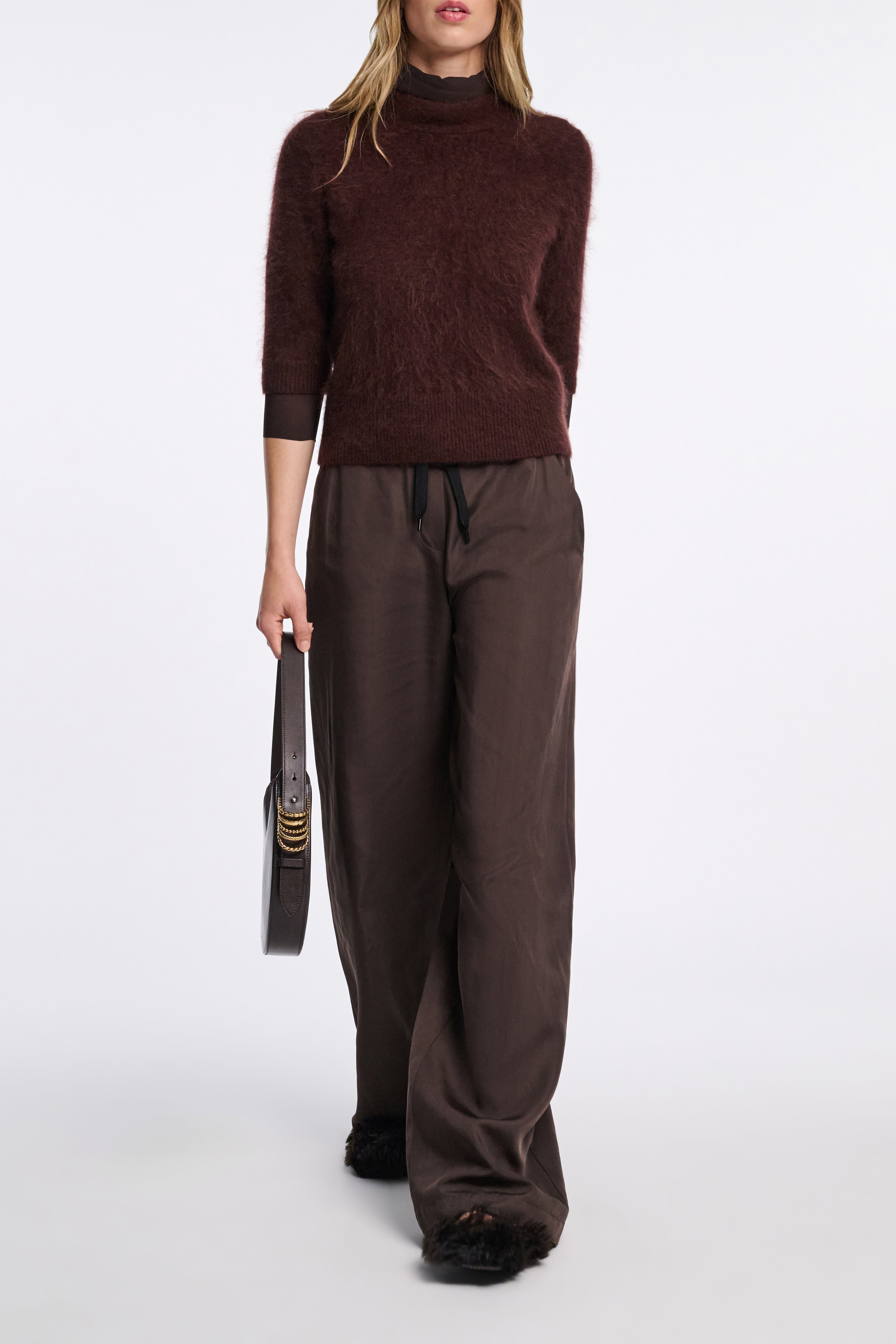 SPORTY ELEGANCE pants