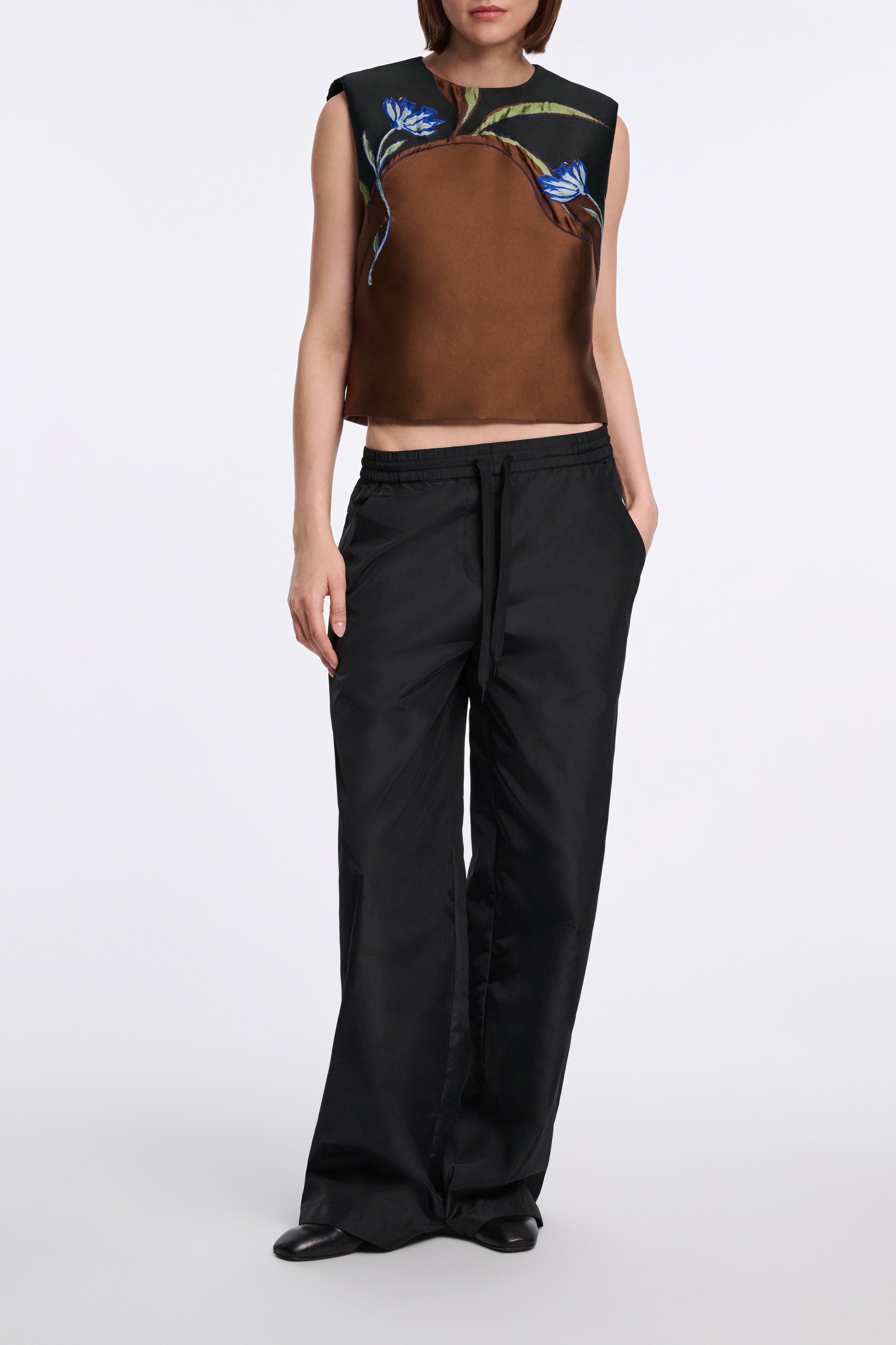 SPORTY ELEGANCE pants