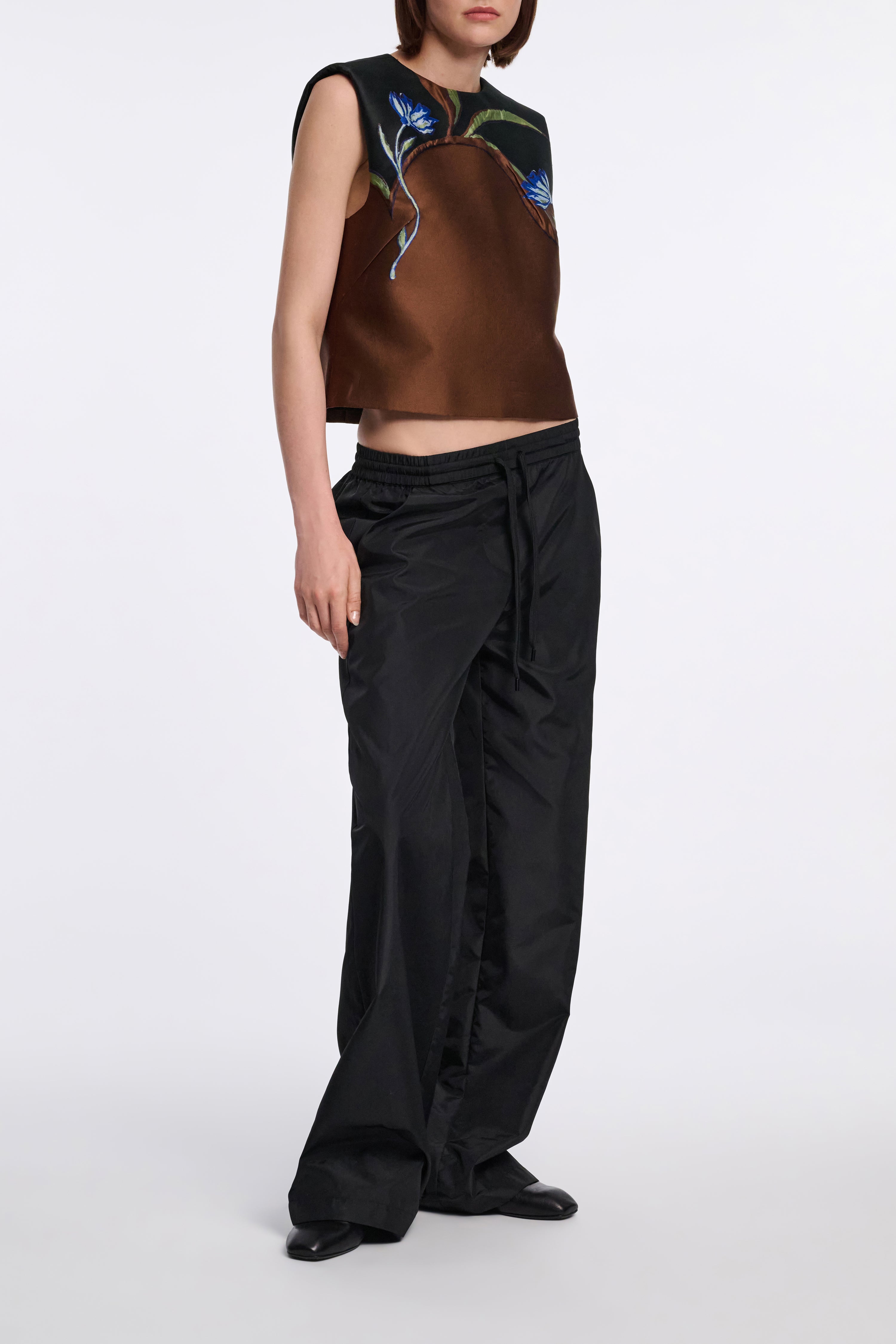 SPORTY ELEGANCE pants